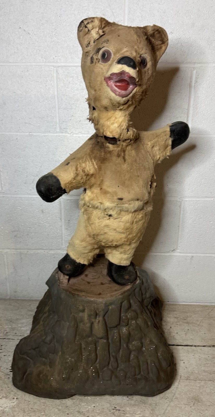 RARE Harold Gale Mechanical Animated Bear Tree Stump Store Display Parts Repair