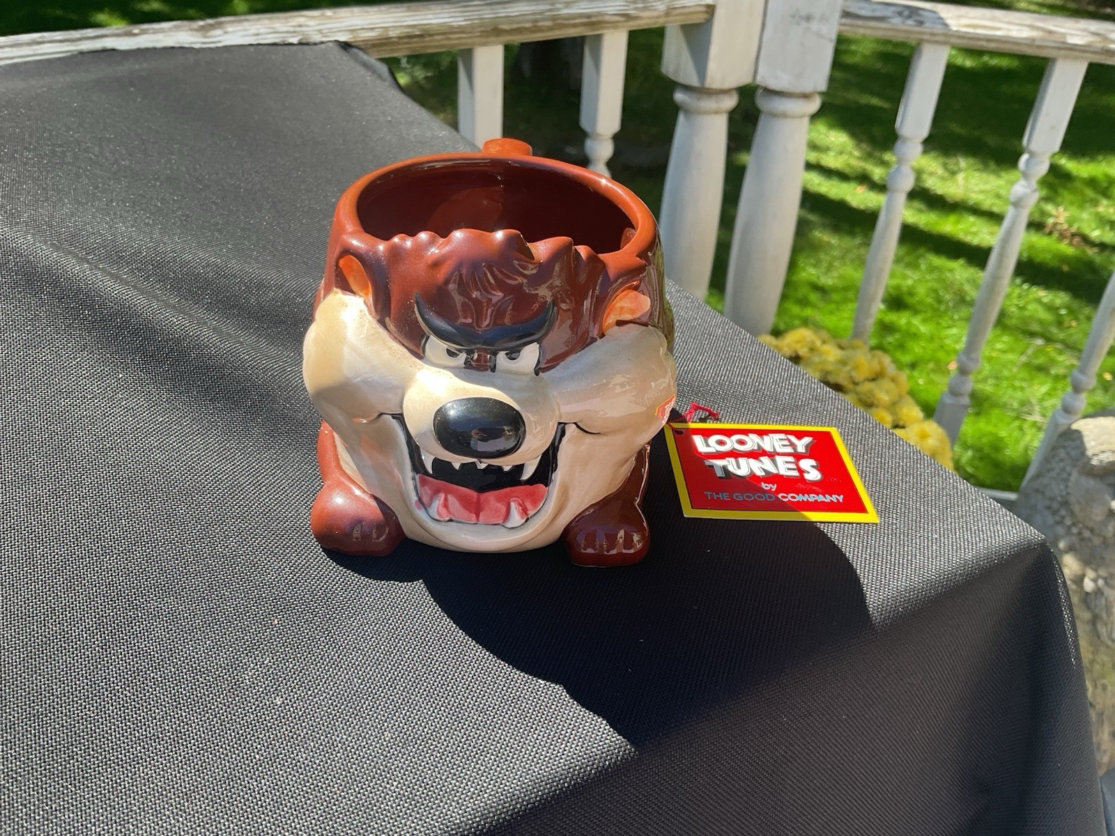 Vintage 1989 Looney Tunes Tasmanian Devil Ceramic Mug NWT Vintage 1989 Looney Tunes Tasmanian Devil Ceramic Mug NWT