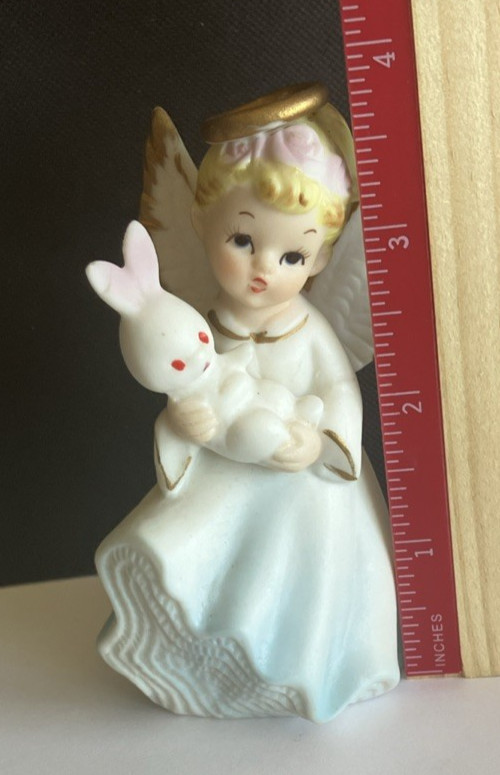 VTG ... LEFTON...ANGEL FIGURINE...w  Bunny  4.75” #3373 Orig.Label