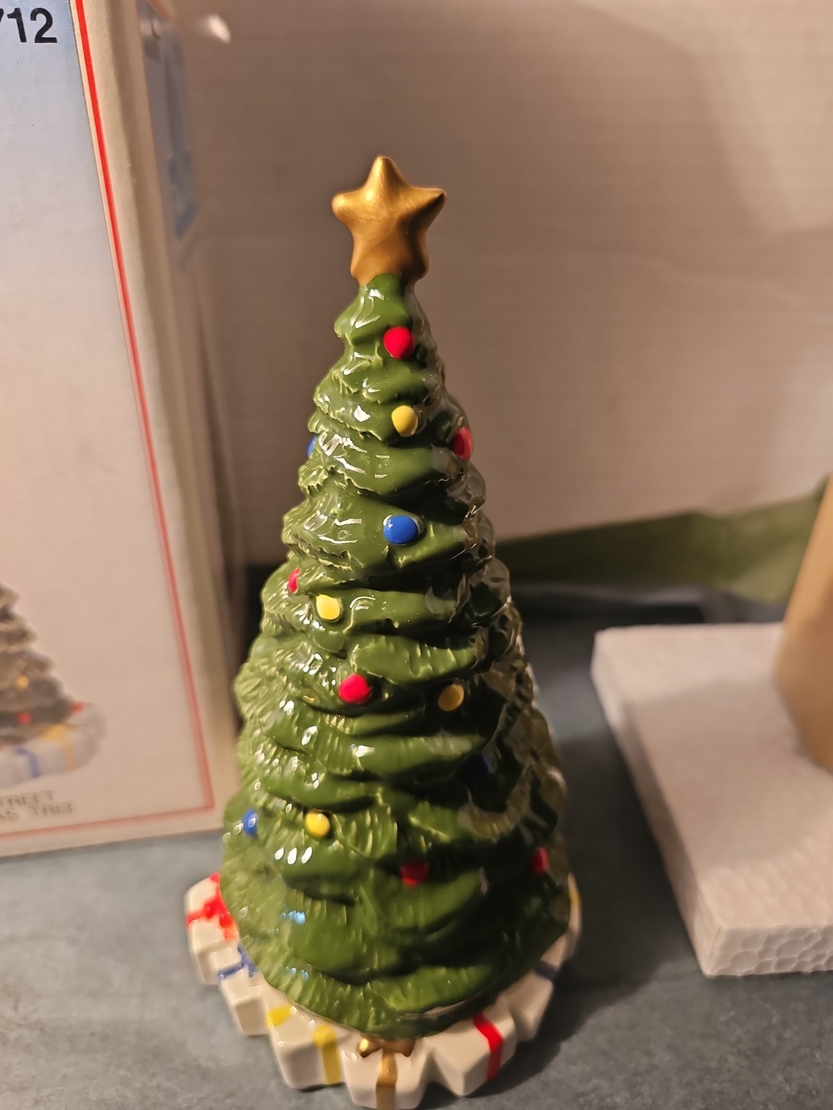 Vintage 1988 Sears DISNEY Magic Kingdom Main Street CHRISTMAS TREE 7.25 Vintage 1988 Sears DISNEY Magic Kingdom Main Street CHRISTMAS TREE 7.25