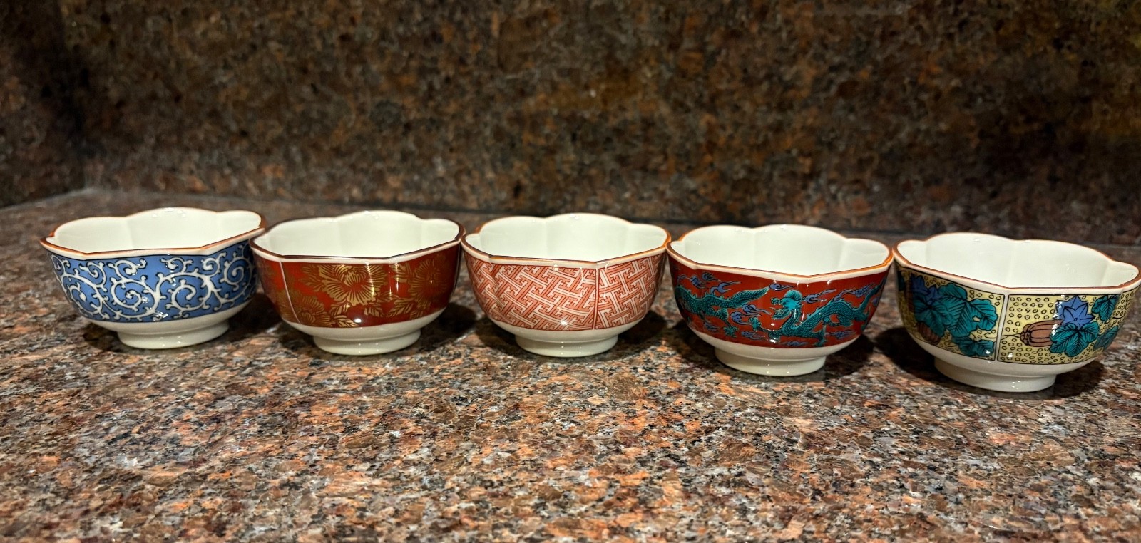Set -Kutani seido Japanese cups 