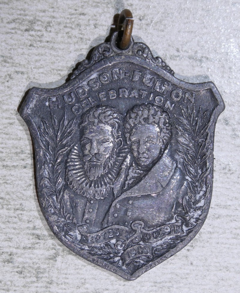 1909 Hudson-Fulton Celebration, Souvenir Badge Drop 0918-98 1909 Hudson-Fulton Celebration, Souvenir Badge Drop 0918-98