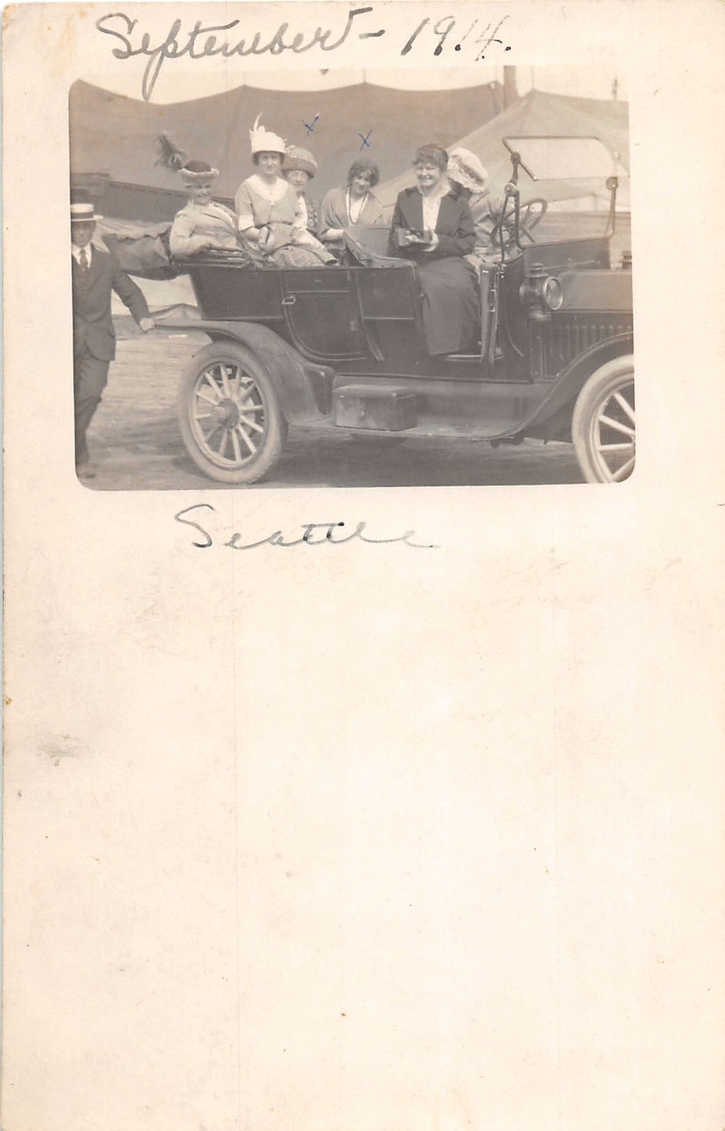 J68/ Seattle Washington RPPC  Postcard c1910 Early Automobile People 128