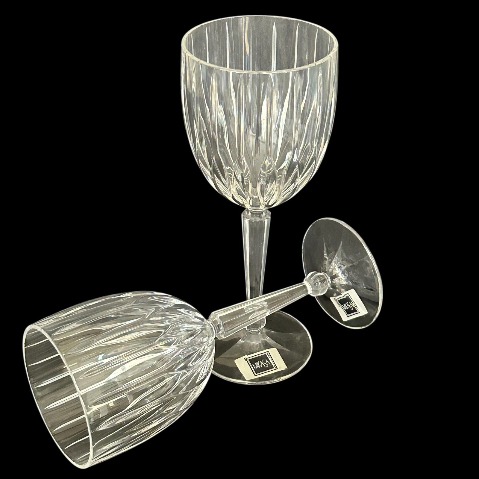 Set Of 2 Mikasa Lexington Avenue Cut Lead Crystal 9” Stemmed Wine Glasses  NWT