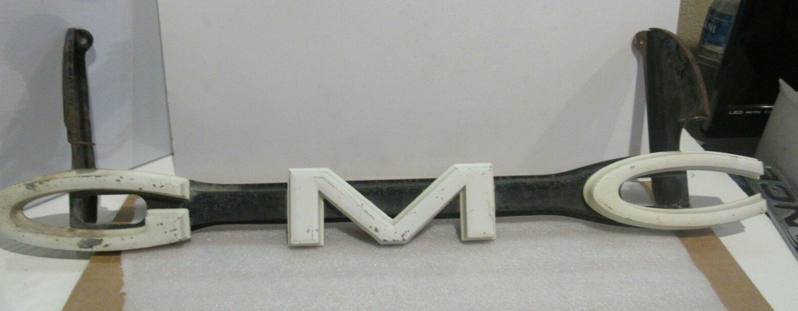 Vintage GMC Grill Emblem Heavy Duty Truck Pick Up Metal Letters Sign Brackets