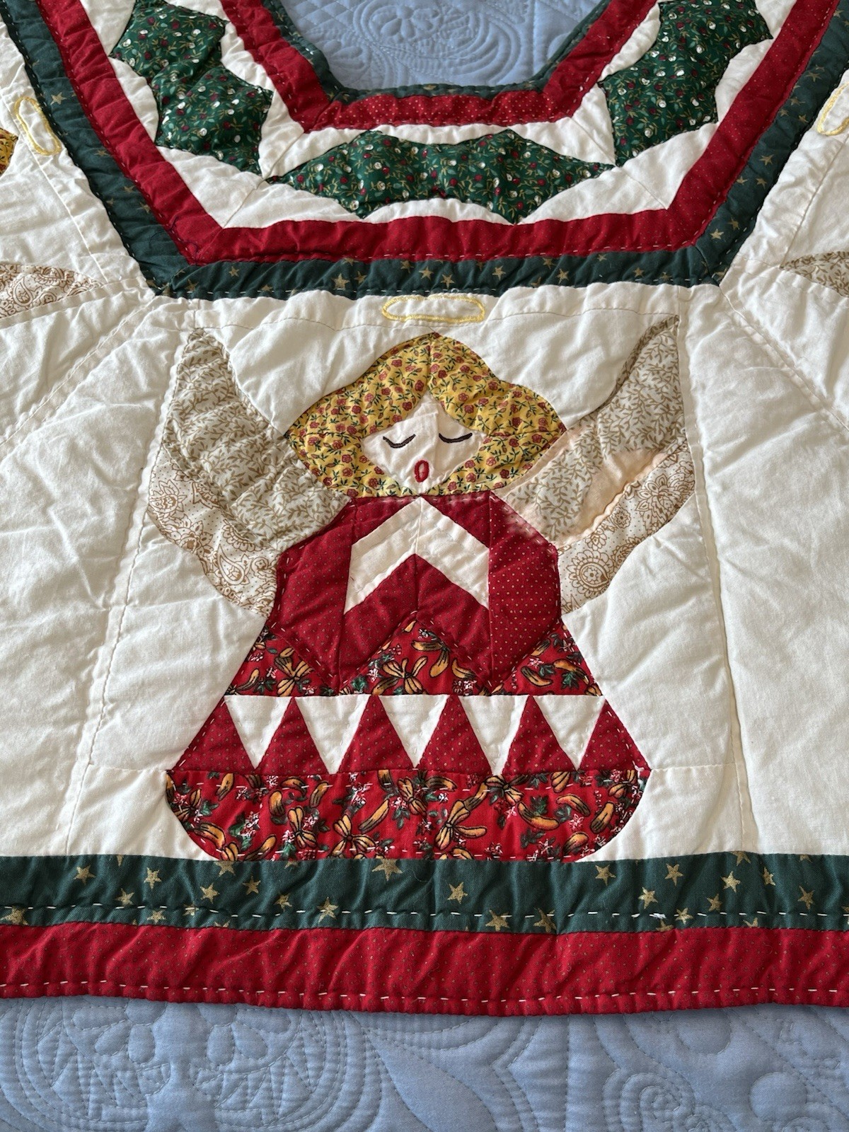 Vintage Large Christmas Tree Skirt Quilted Singing Angels 52