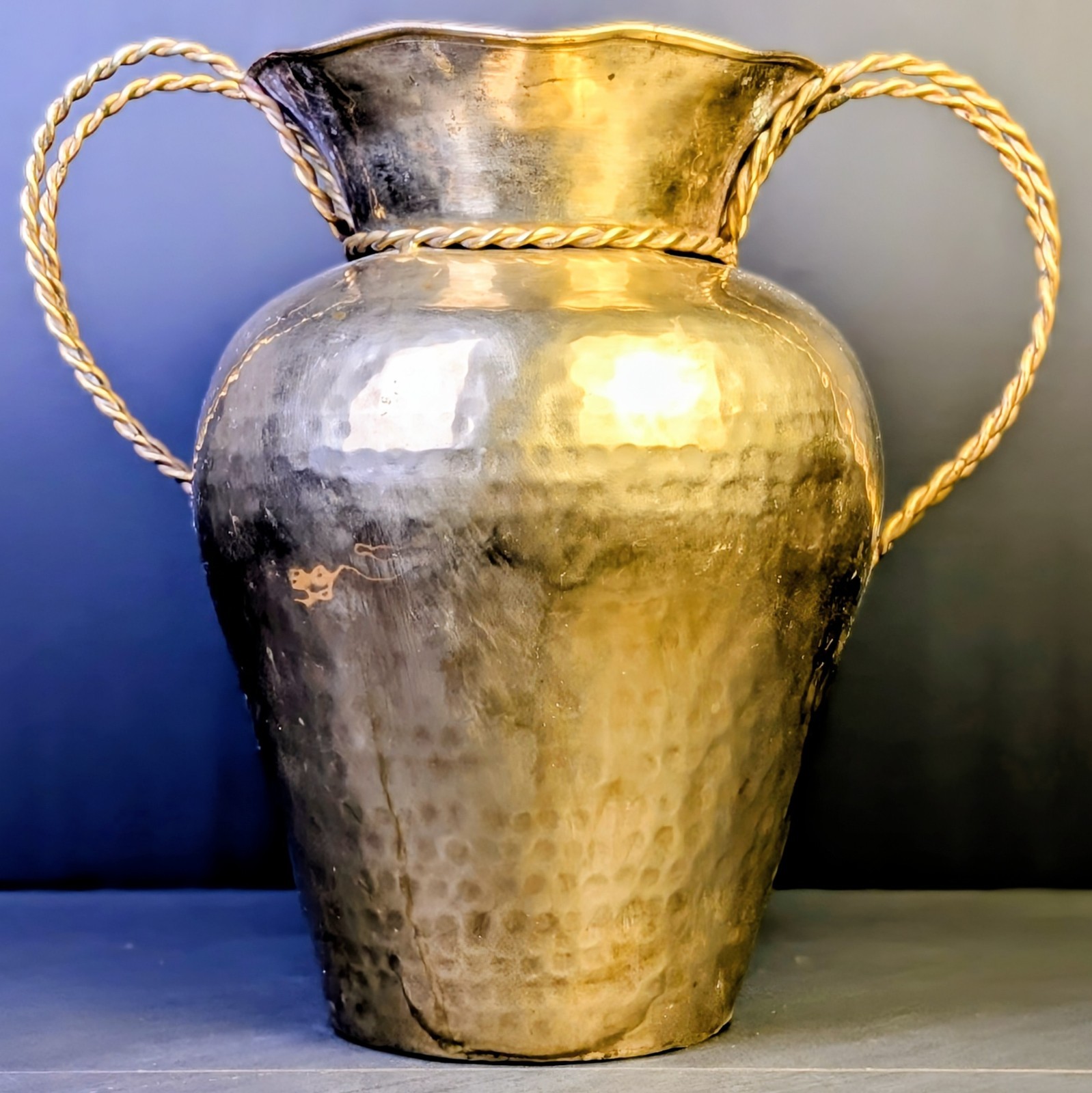 Vintage Large Hammered Brass Vase Urn Twisted Rope Handles Scalloped Rim