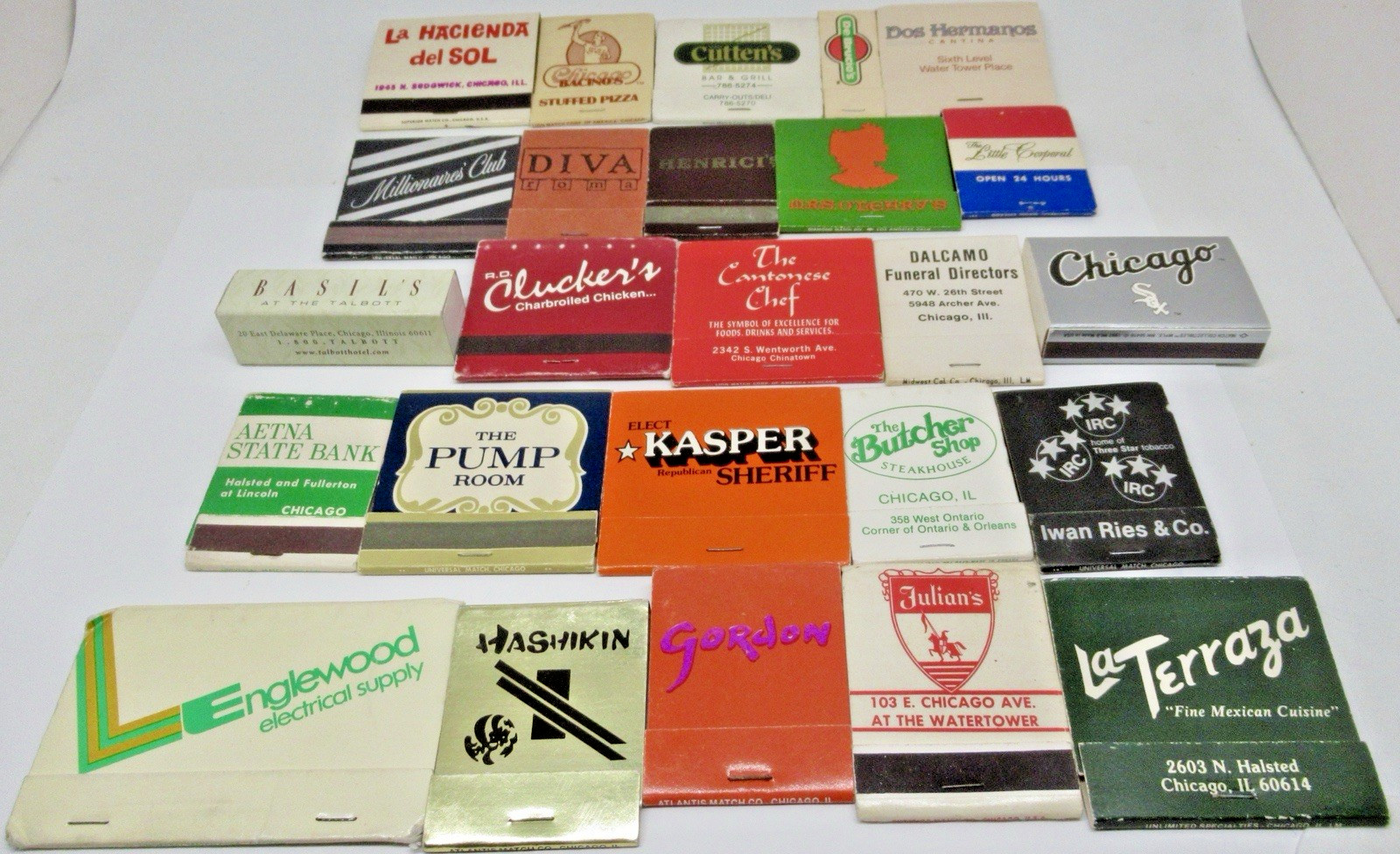 CHICAGO Illinois LOT of Twenty-Five (25) FULL Unstruck Matchbook\'s - Matchbox