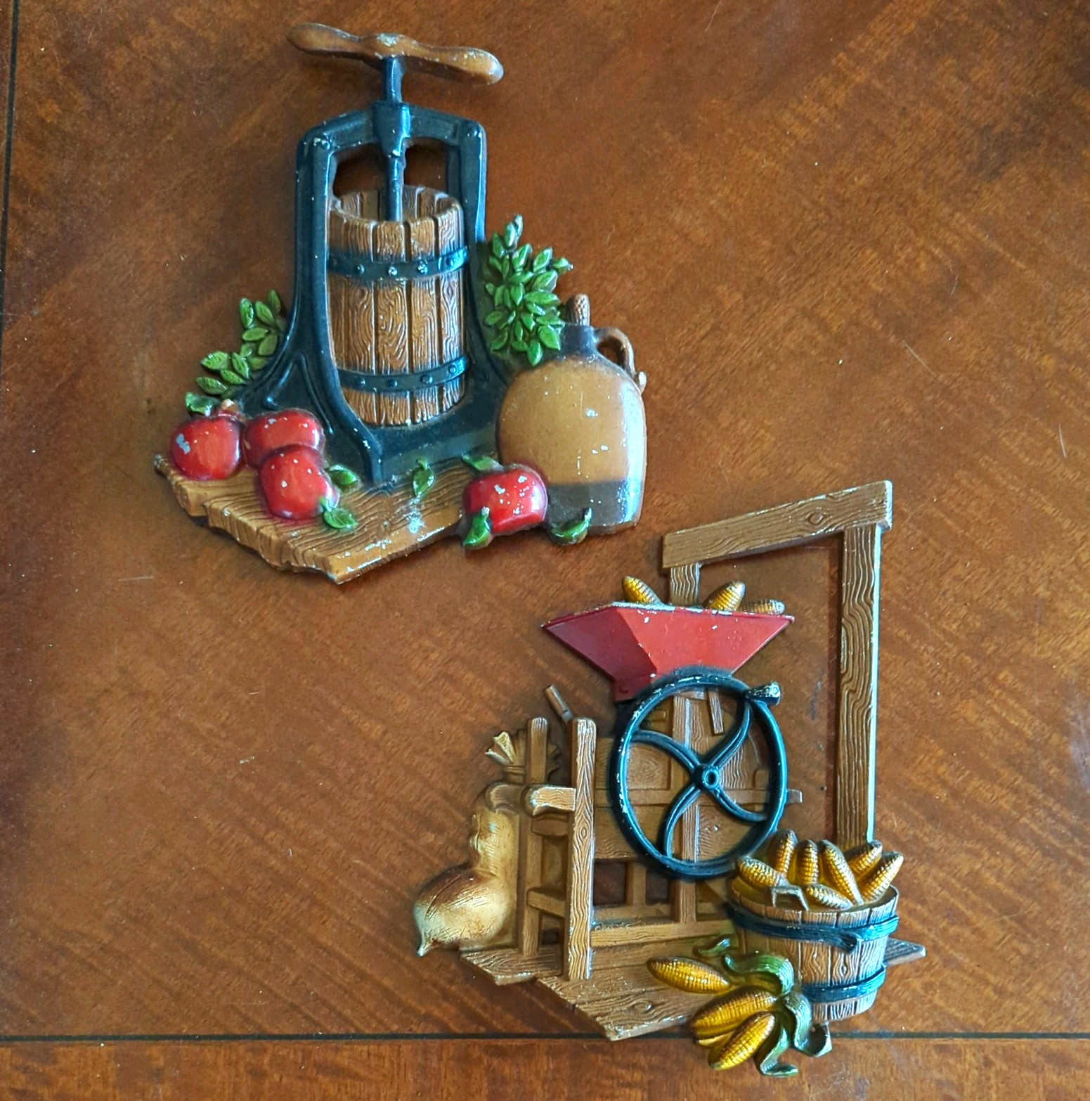HOMCO 1978 Vintage Farmhouse Metal Wallart Set of Apple Press & Corn Sheller 
