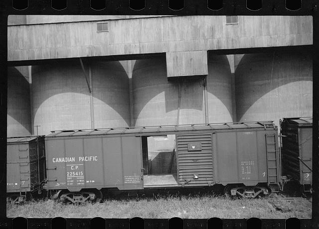 Minneapolis Minnesota 1939 Grain Elevator Canadian Pacific Boxcar Railcars