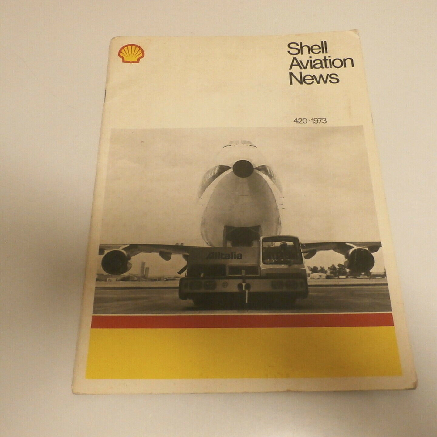 SHELL AVIATION NEWS NO. 420 1973 MAGAZINE - L@@K