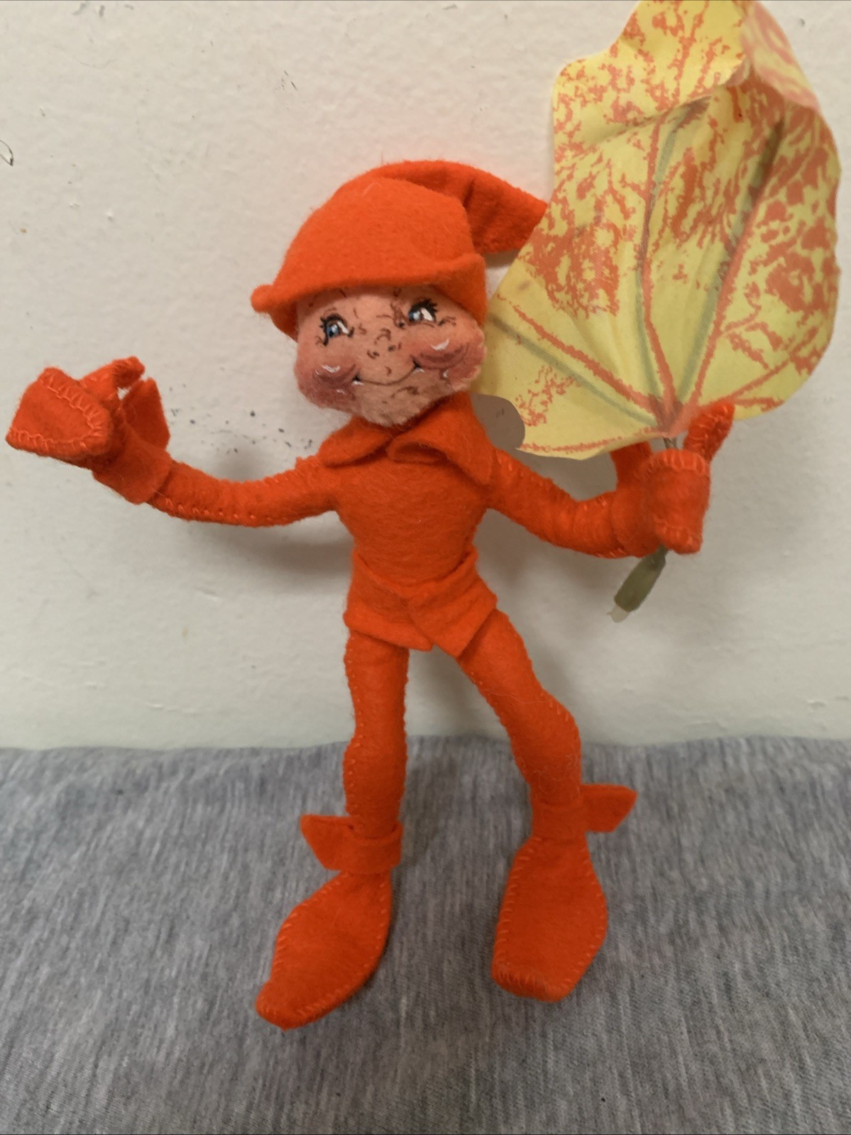 Vintage Annalee 1994 Thanksgiving Autumn Orange Pixie Elf 6”