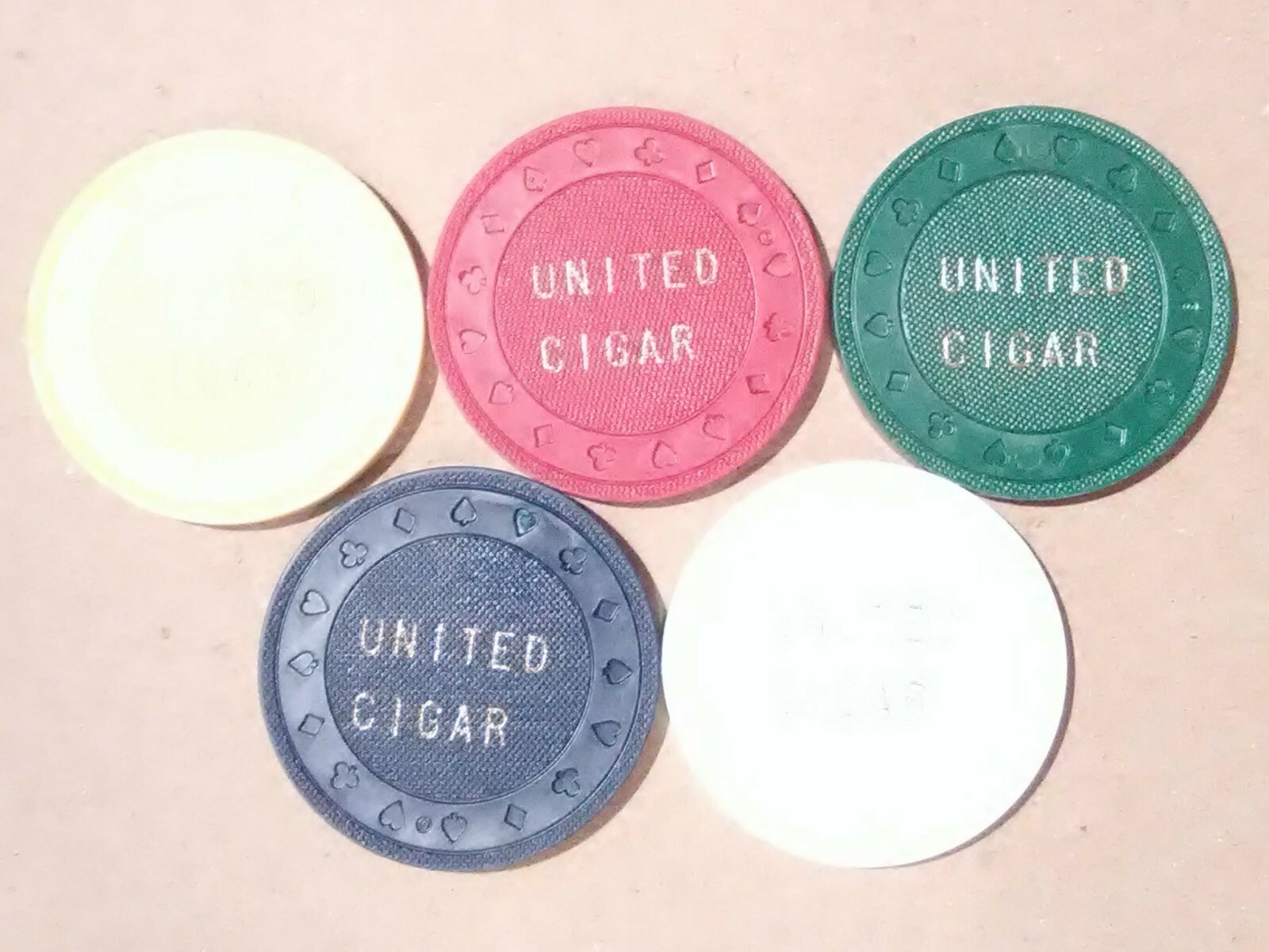 1960s UNITED CIGAR COMPANY NILES, OHIO CHIP SET GREAT FOR ANY COLLECTION 1960s