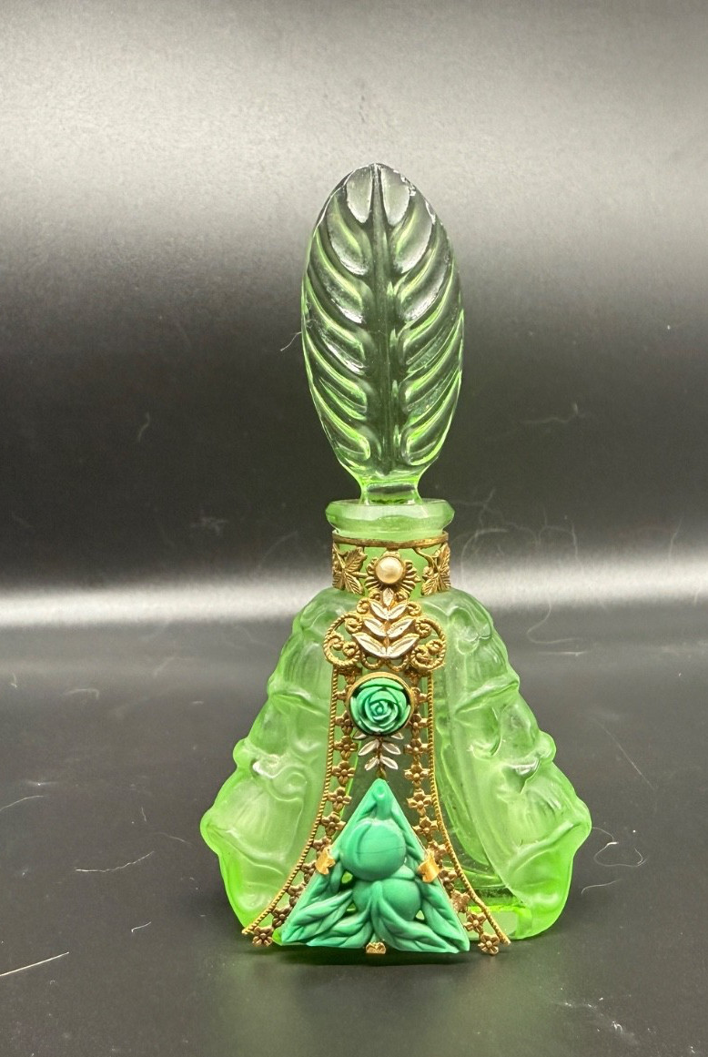 Vintage 1930s Czech Green Crystal Perfume Bottle Art Deco Jeweled Filigree Stopp