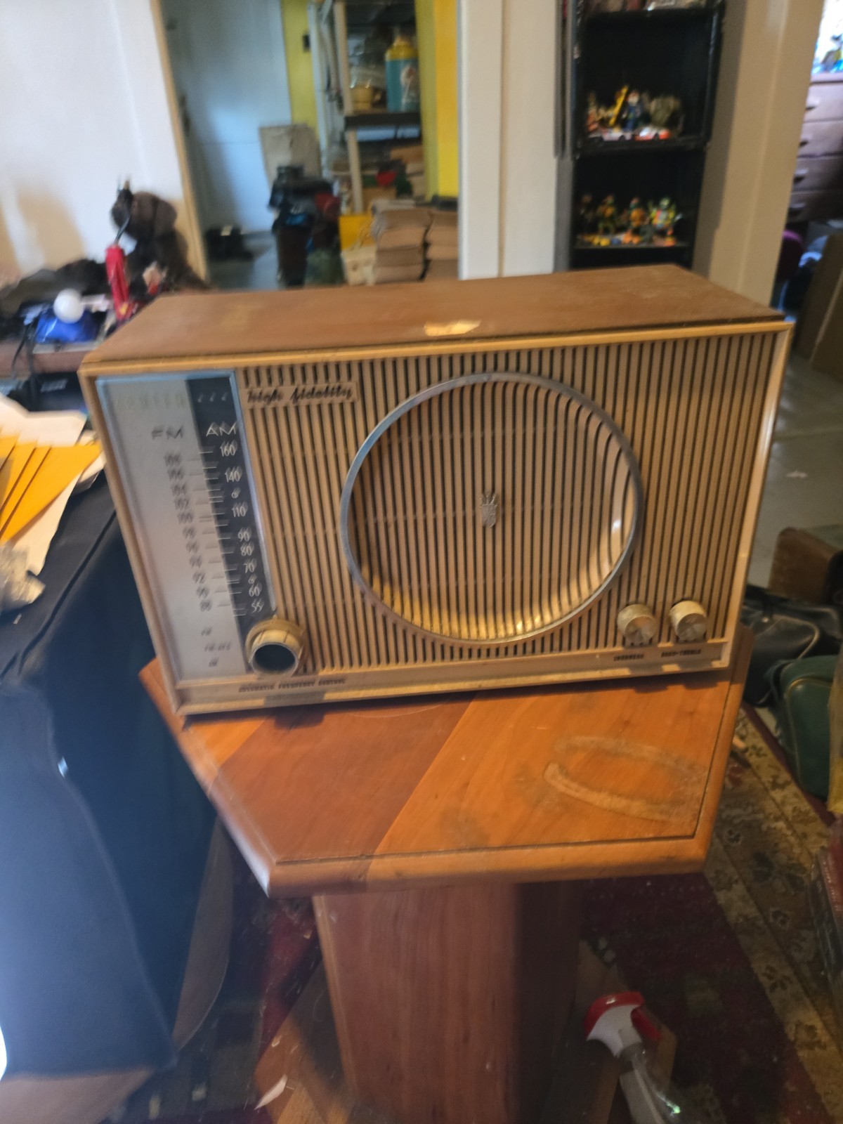 Antique Zenith High Fidelity Tube Radio Model #S-46351 Working 