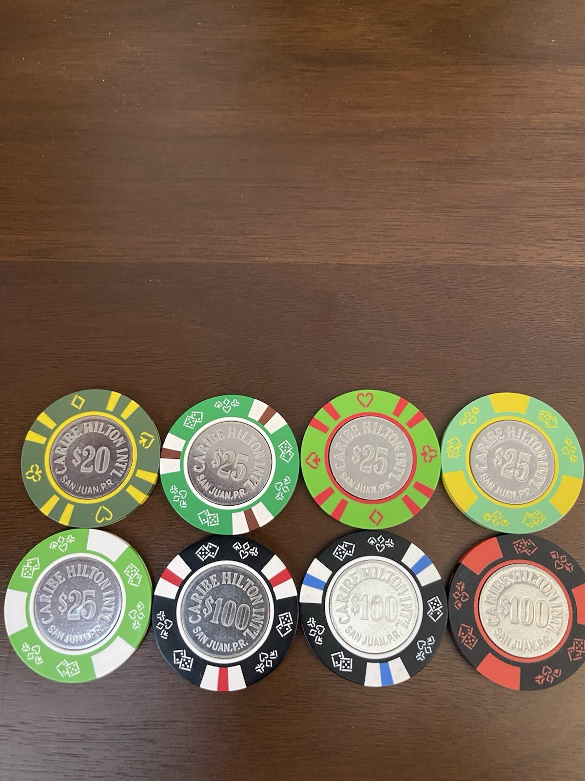 (8) $20 $25 $100 Caribe Hilton San Juan Puerto Rico Casino Chips ***Very Rare*** (8) $20 $25 $100 Caribe Hilton San Juan Puerto Rico Casino Chips ***Very Rare***