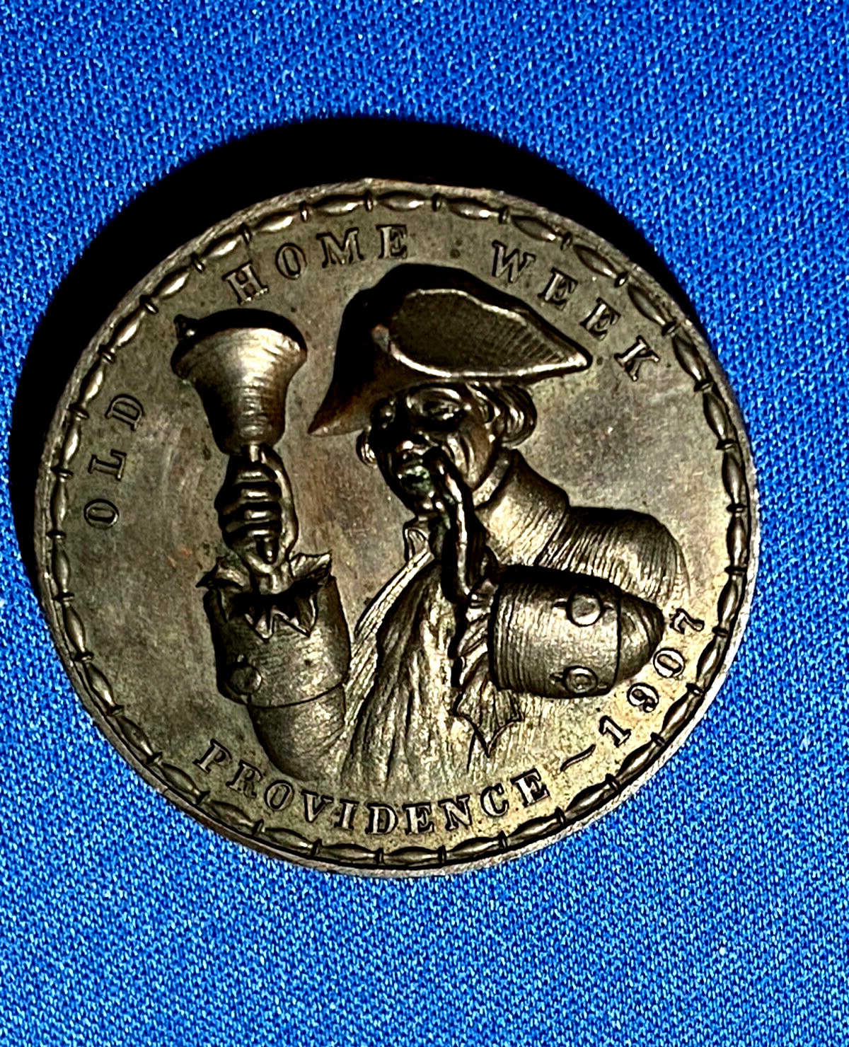 ANTIQUE BRASS 1907 OLD HOME WEEK MEDALLION PROVIDENCE RI