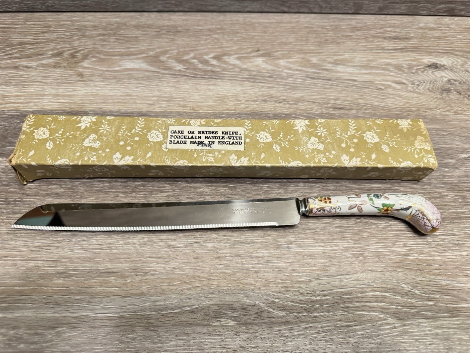 Vintage Sheffield Porcelain Handle Cake Knife brides Knife Vintage Sheffield Porcelain Handle Cake Knife brides Knife