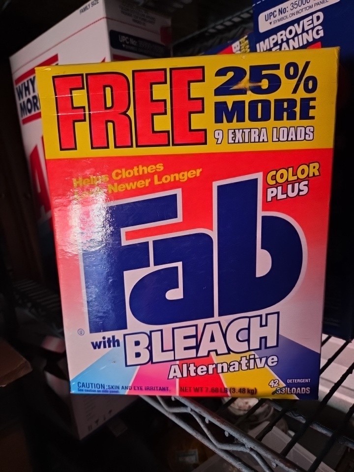 New Old Stock Vintage Fab With Bleach Alternative Color Plus 42 Loads...