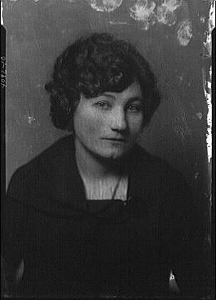Photo:Mrs. F.M. Schmidt 1910s Portrait Photograph