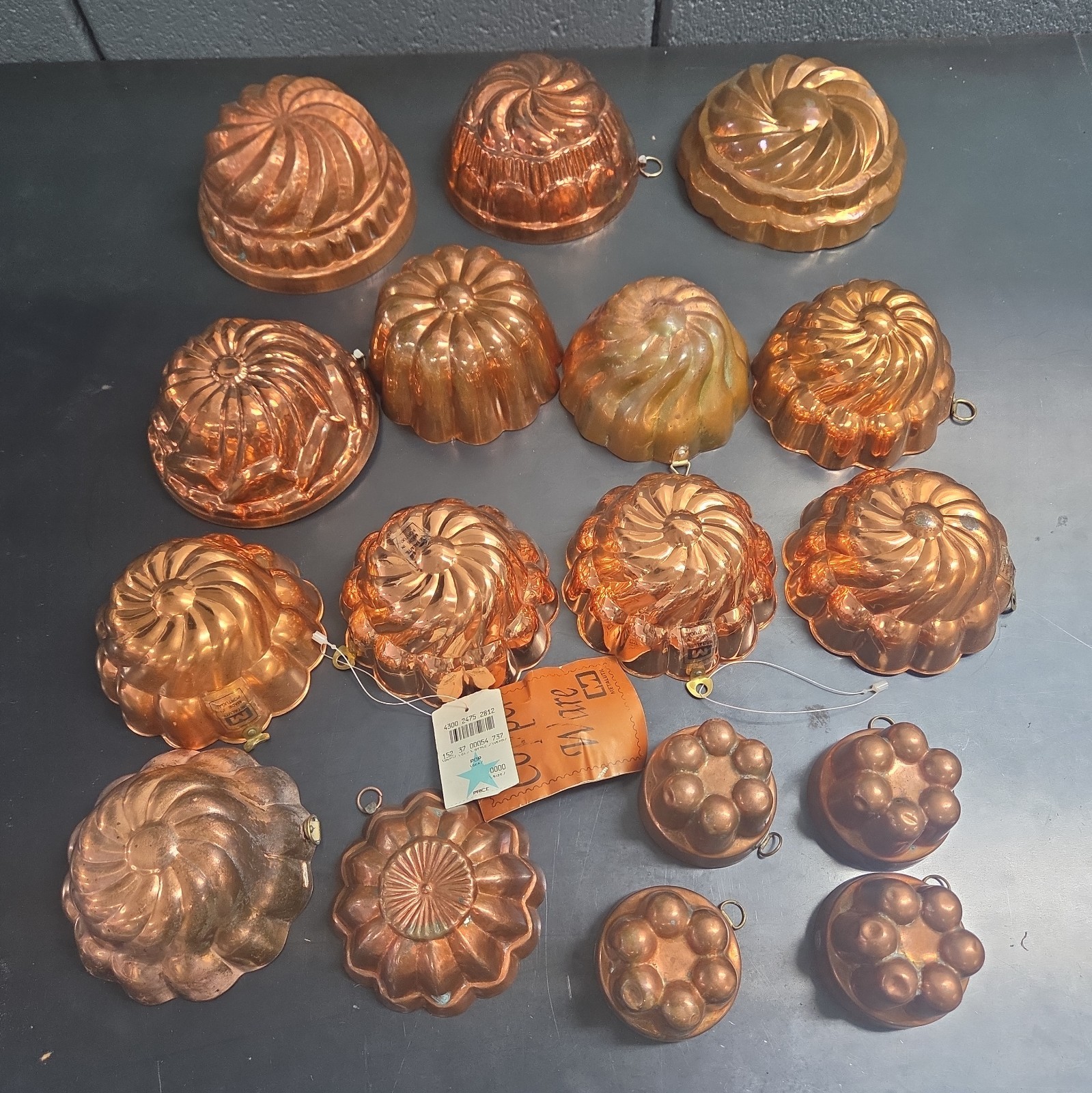 Vtg Copper Jello Mold Lot of 17 Fluted Cake Pastry Wall Decor Pans METALUTIL Vtg Copper Jello Mold Lot of 17 Fluted Cake Pastry Wall Decor Pans METALUTIL