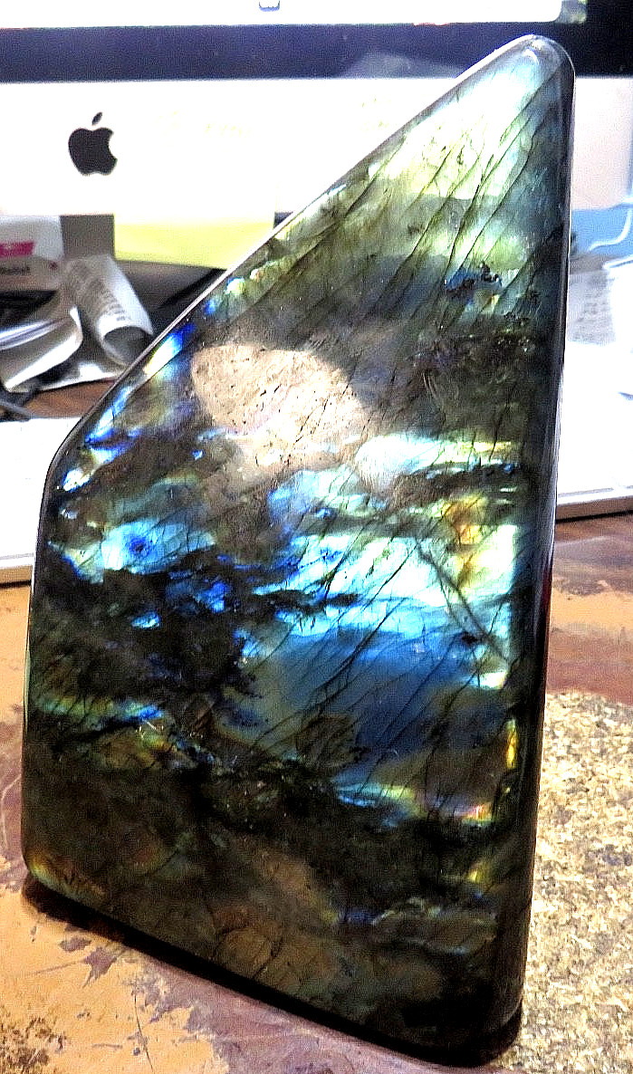 NATURAL LABRADORITE QUARTZ CRYSTAL MINERAL HEALING SPECTROLITE JAL