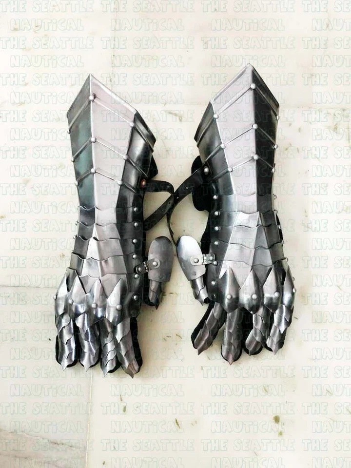Medieval Warrior Metal Gothic Knight Style Gauntlets Functional Armor Gloves