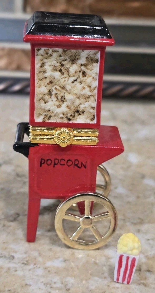 Cooking Club of America Movie Theater Popcorn Trolley Trinket Box VERY RARE