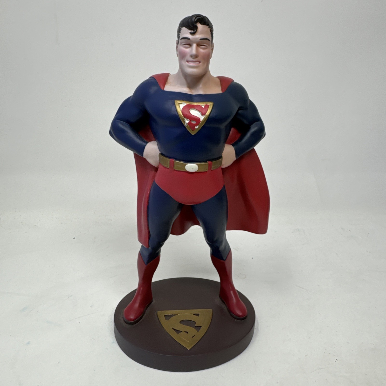 1938 SUPERMAN Golden Age Statue Figure 8\