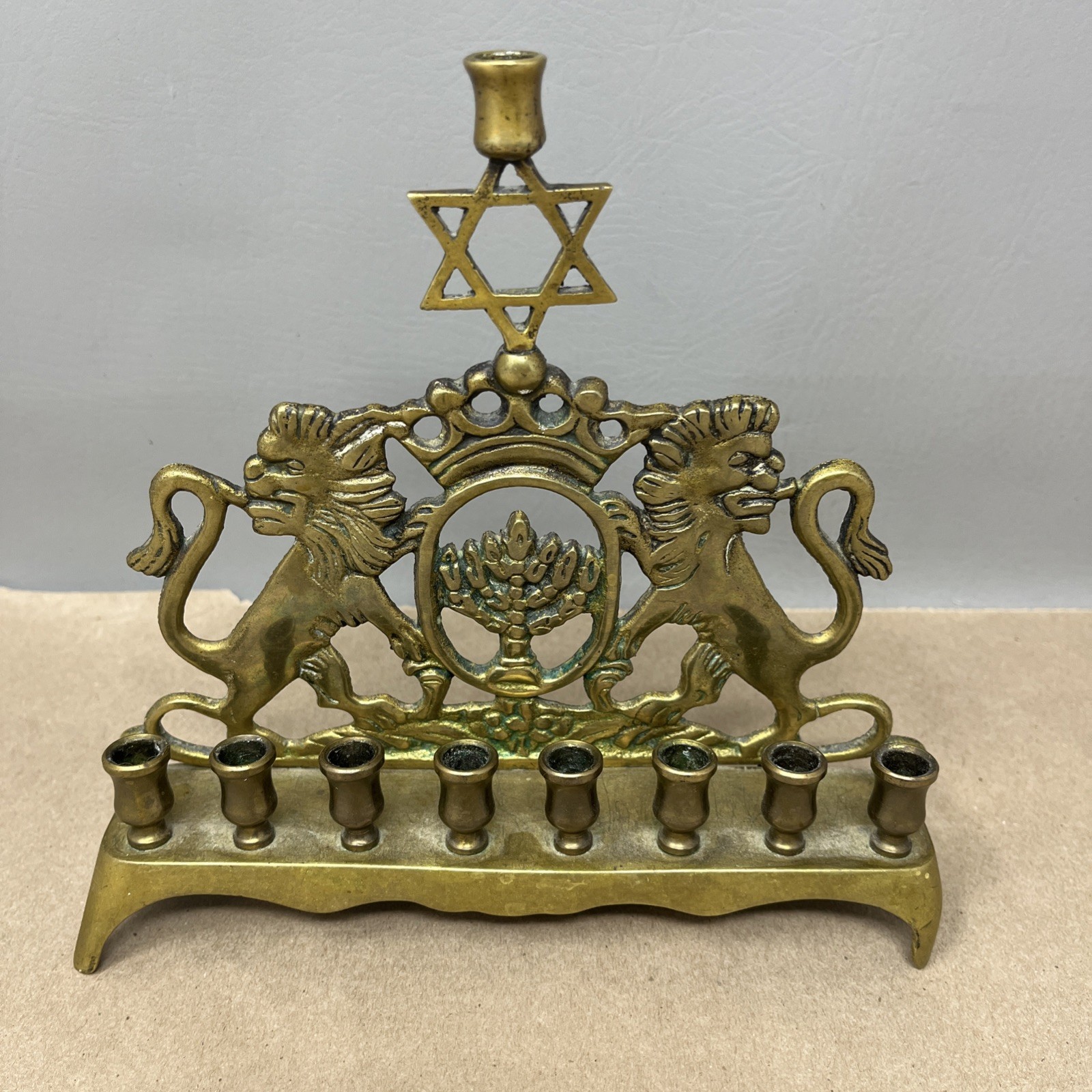 Vintage Heavy Brass Hanukkah Menorah Lion Judaica Candelabra Star of David Vintage Heavy Brass Hanukkah Menorah Lion Judaica Candelabra Star of David