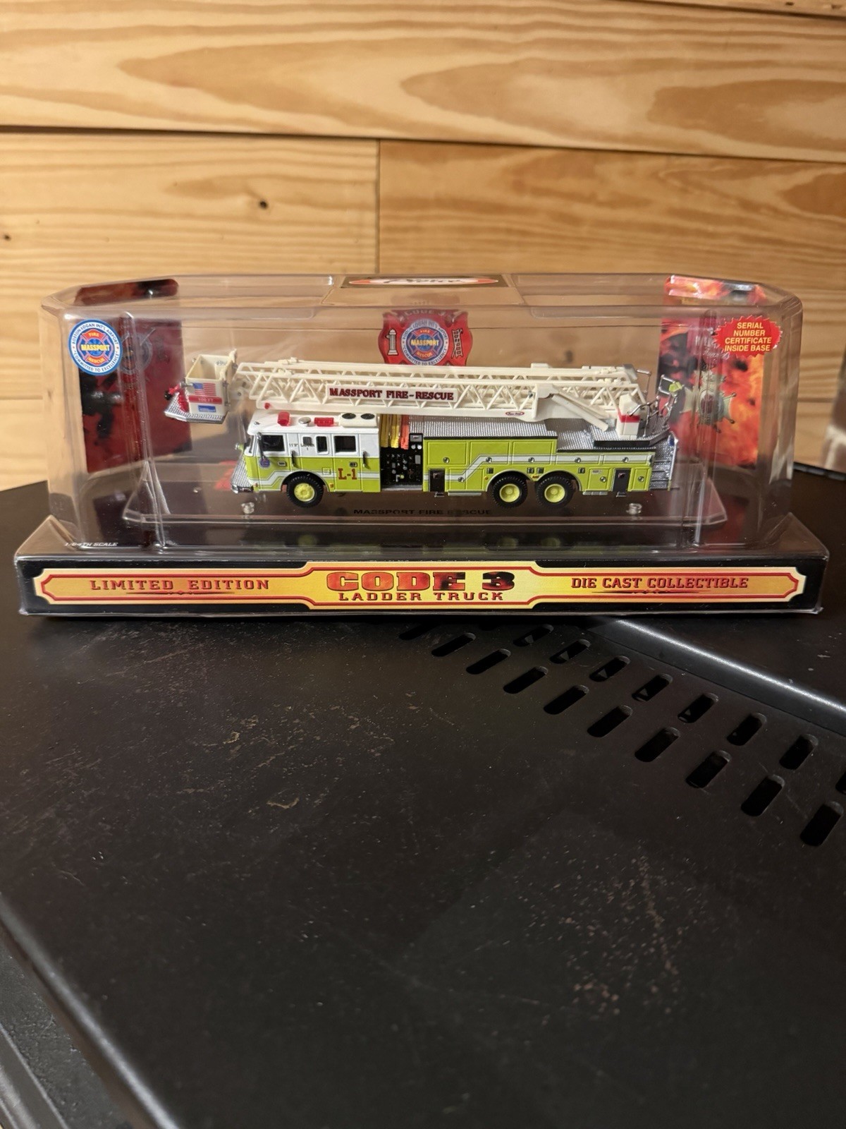 Code 3 Collectibles #12911 Massport Fire-Rescue L-1 Pierce Platform Ladder 1/64 Code 3 Collectibles #12911 Massport Fire-Rescue L-1 Pierce Platform Ladder 1/64