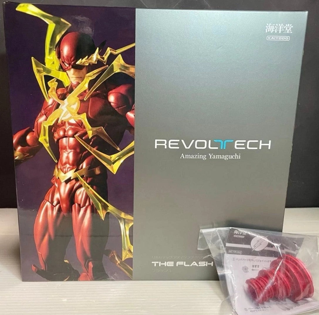 Kaiyodo Amazing Yamaguchi The Flash Revoltech Figure w/Bonus
