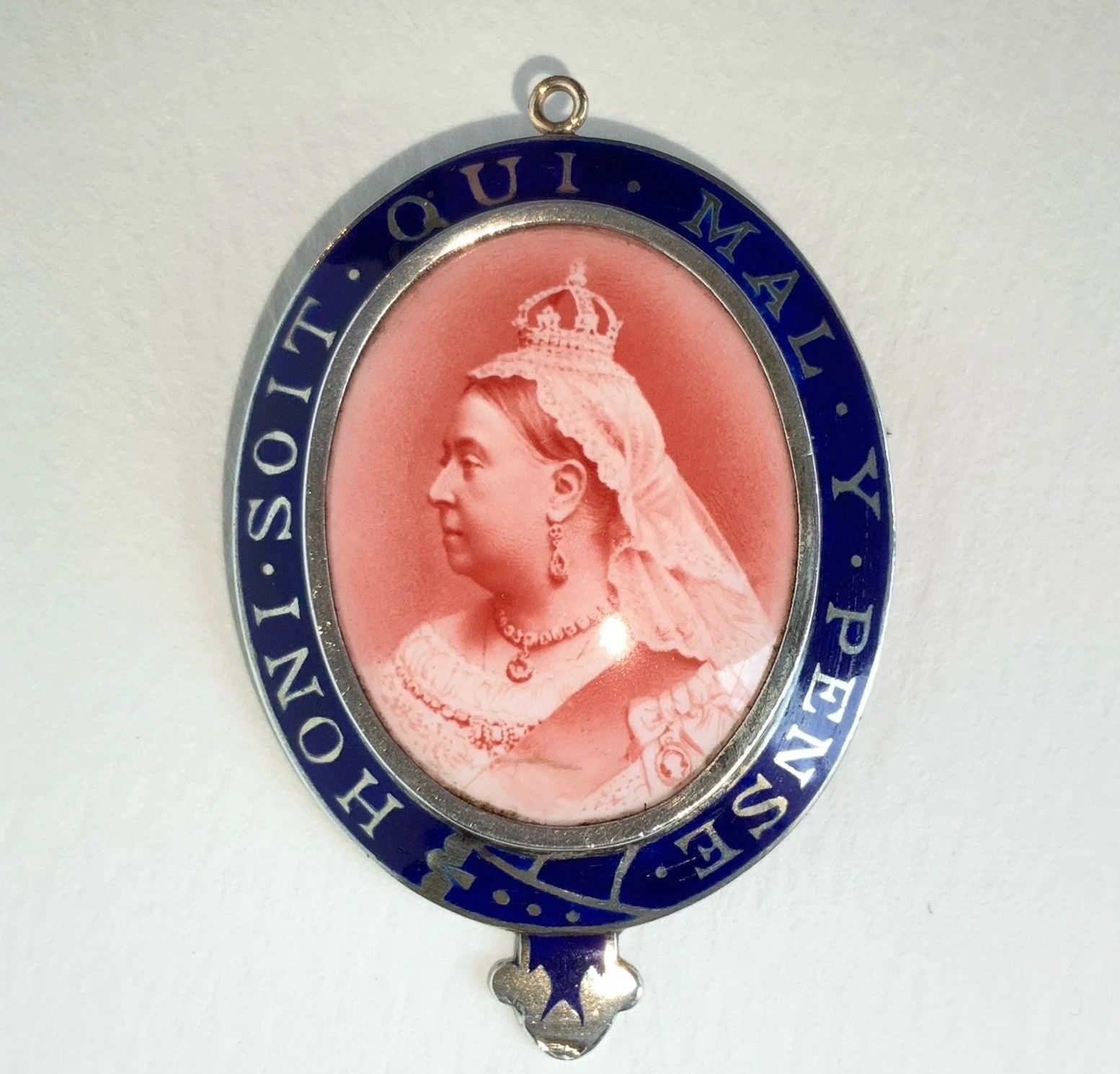 Official Queen Victoria 1887 Golden Jubilee Enamel Presentation Brooch Pendant Official Queen Victoria 1887 Golden Jubilee Enamel Presentation Brooch Pendant