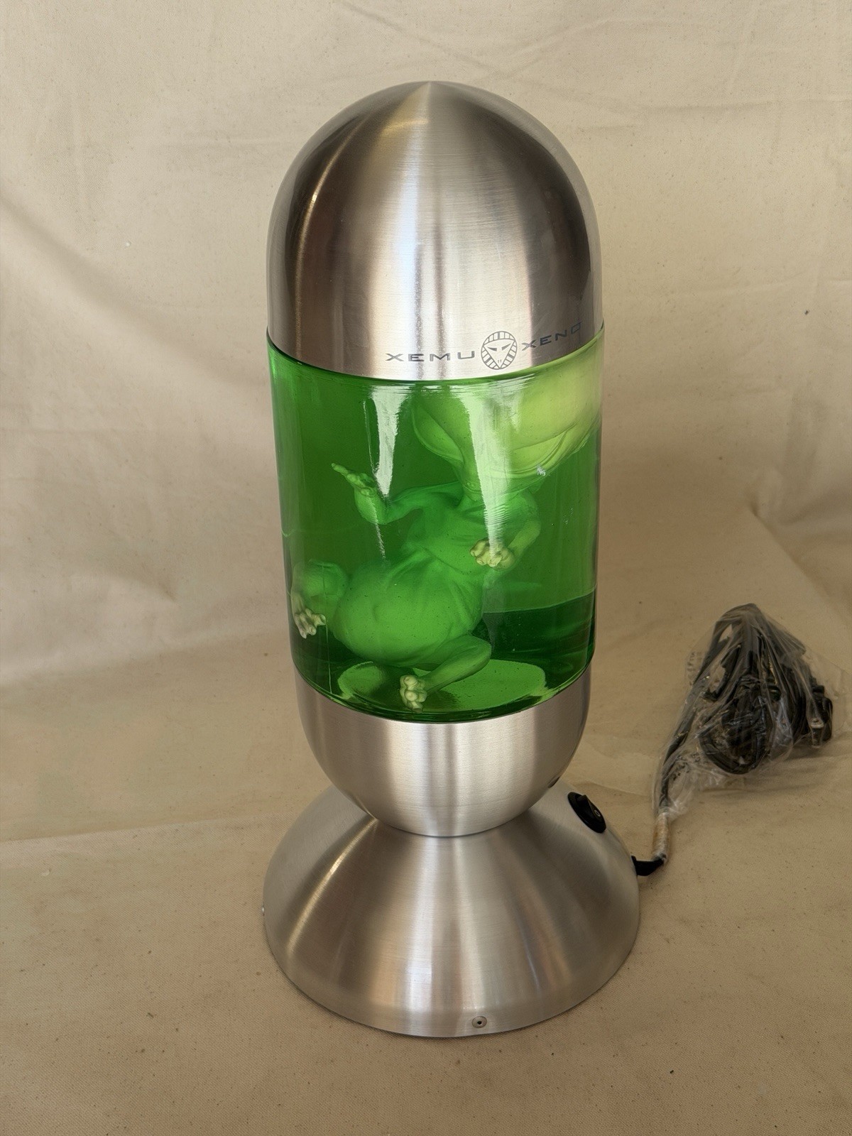 Xemu Xeno Preserved Alien Embryo Lamp 2001 Spencer Gifts, Vintage Xemu Xeno Preserved Alien Embryo Lamp 2001 Spencer Gifts, Vintage