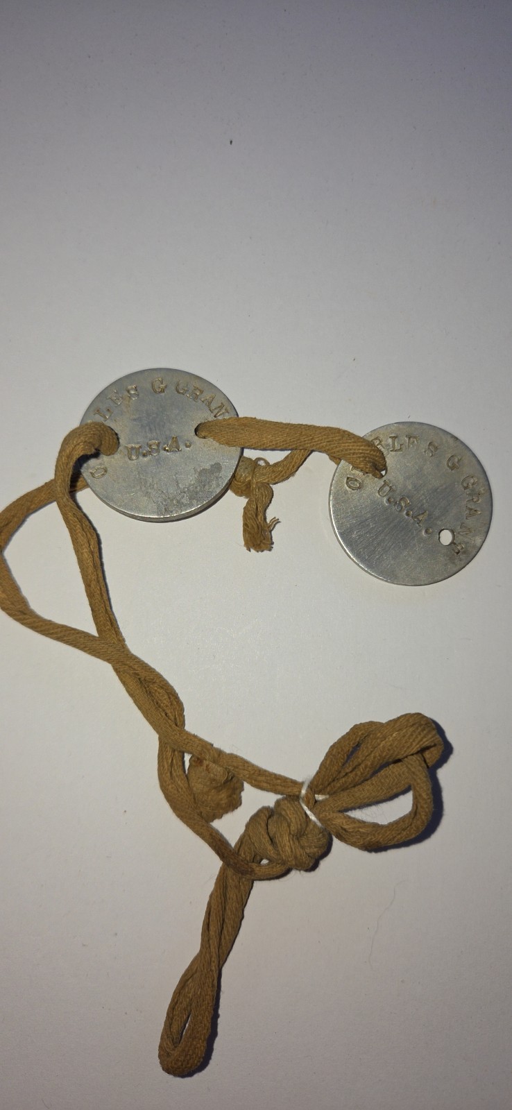 WWI Dog Tags CHARLES G GRANT (1 hole) With Lanyard WWI Dog Tags CHARLES G GRANT (1 hole) With Lanyard