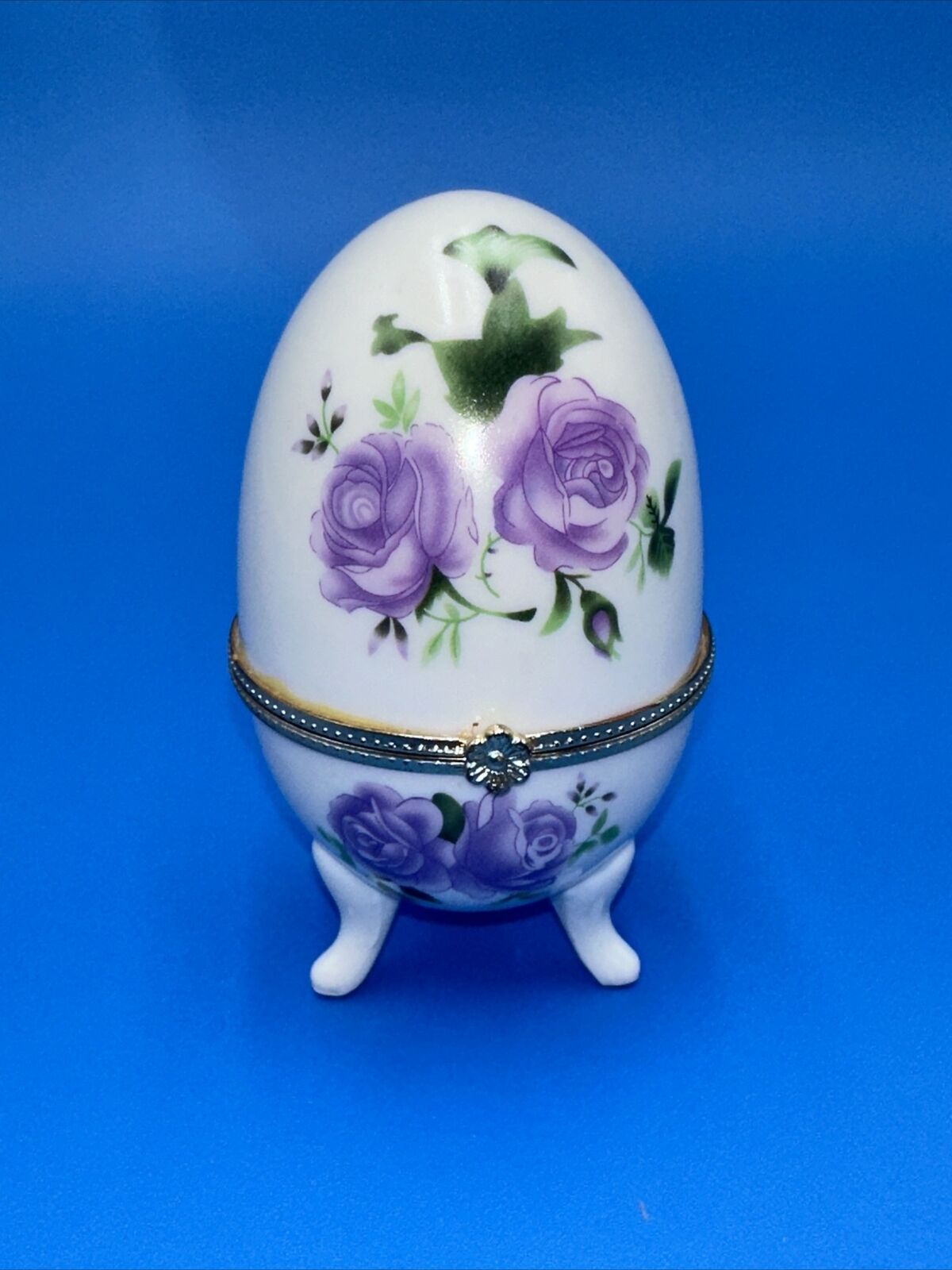 Lovely Porcelain Egg Shaped Trinket Box Hinged Footed Purple Roses Gold Trim