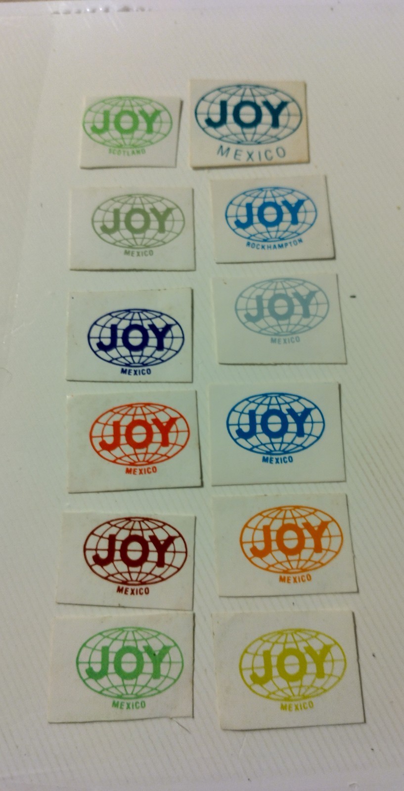 12 CRAZY RARE JOY GLOBES, 10 OF MEXICO, 1 ROCKHAMPTON, 1 SCOTLAND 12 CRAZY RARE JOY GLOBES, 10 OF MEXICO, 1 ROCKHAMPTON, 1 SCOTLAND