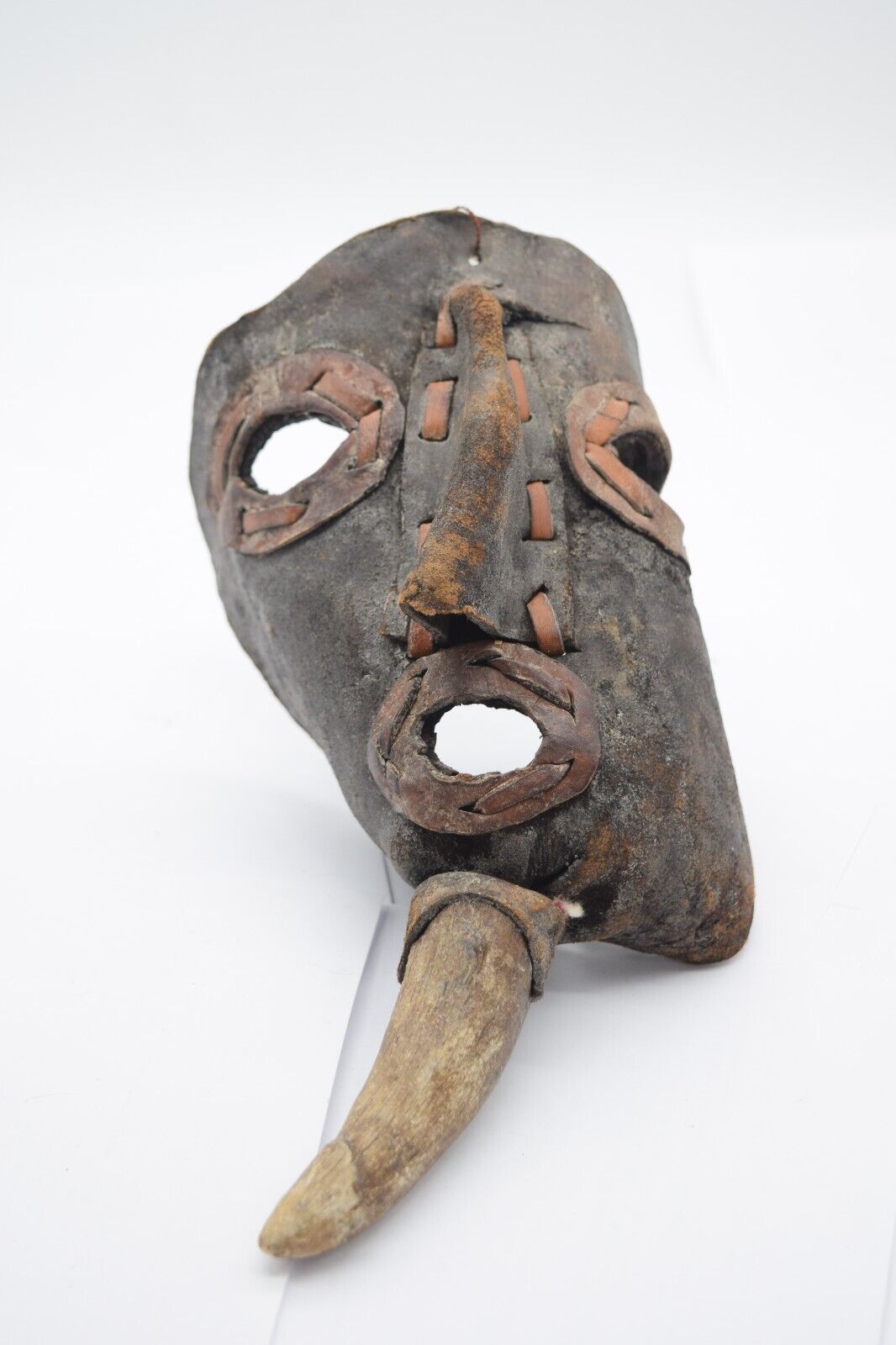 Antique Creepy Leather Tribal Mask w Real Horn Chin African ? Voodoo ?