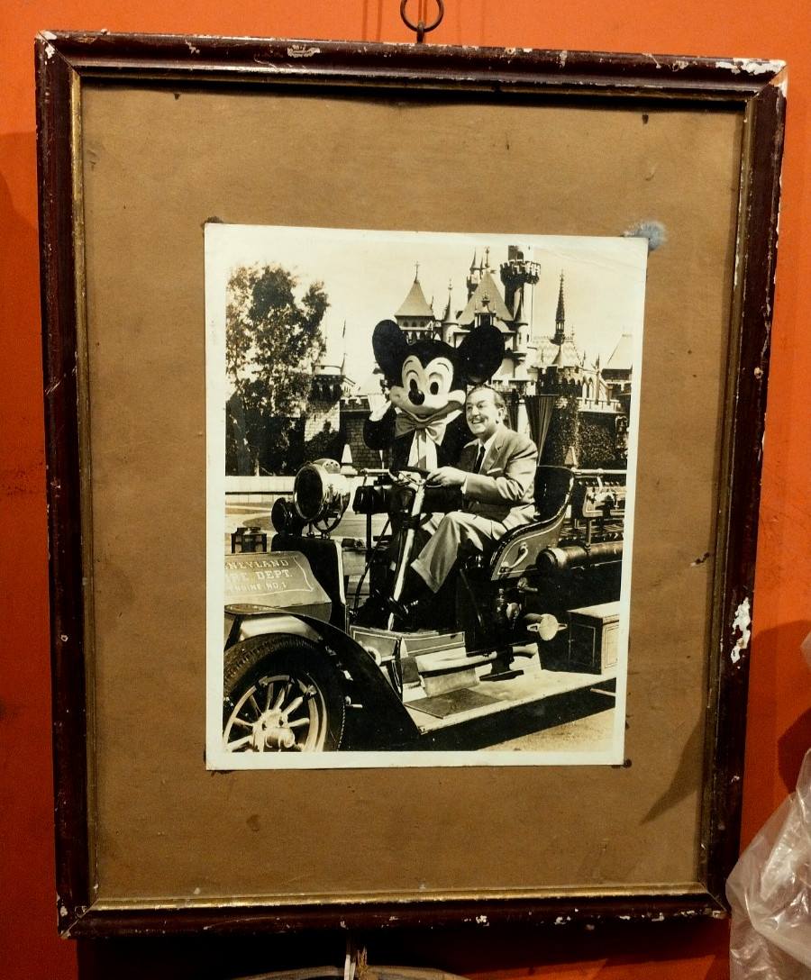 VINTAGE ROLLS ROYCE BLACK AND WHITE PHOTOGRAPH WALTER ELIAS DISGNEY USA 1940 VINTAGE ROLLS ROYCE BLACK AND WHITE PHOTOGRAPH WALTER ELIAS DISGNEY USA 1940