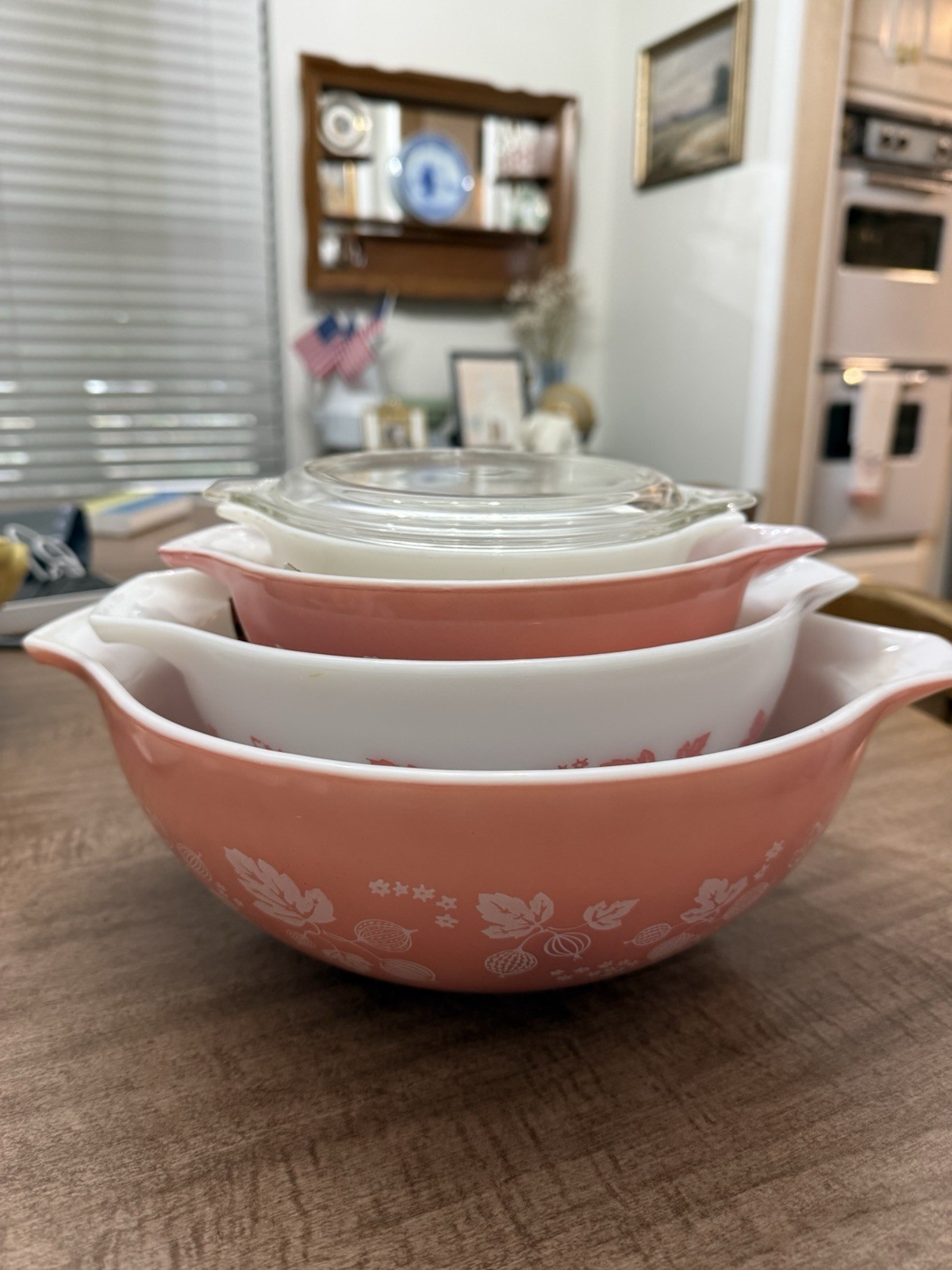 Vintage Old Pyrex Gooseberry Cinderella Mixing Bowl Set of 4 Pink & White Vintage Old Pyrex Gooseberry Cinderella Mixing Bowl Set of 4 Pink & White