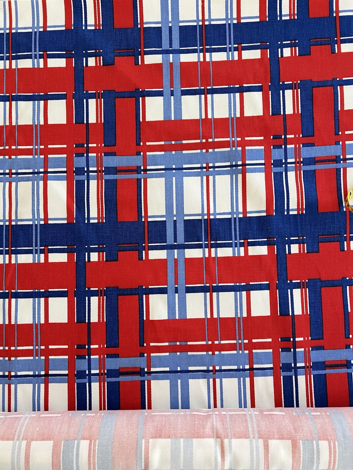 Vtg 70s Gabrielle Cie Seabrook Fabric Red Blue Geometric 6 Yds Patriotic MCM