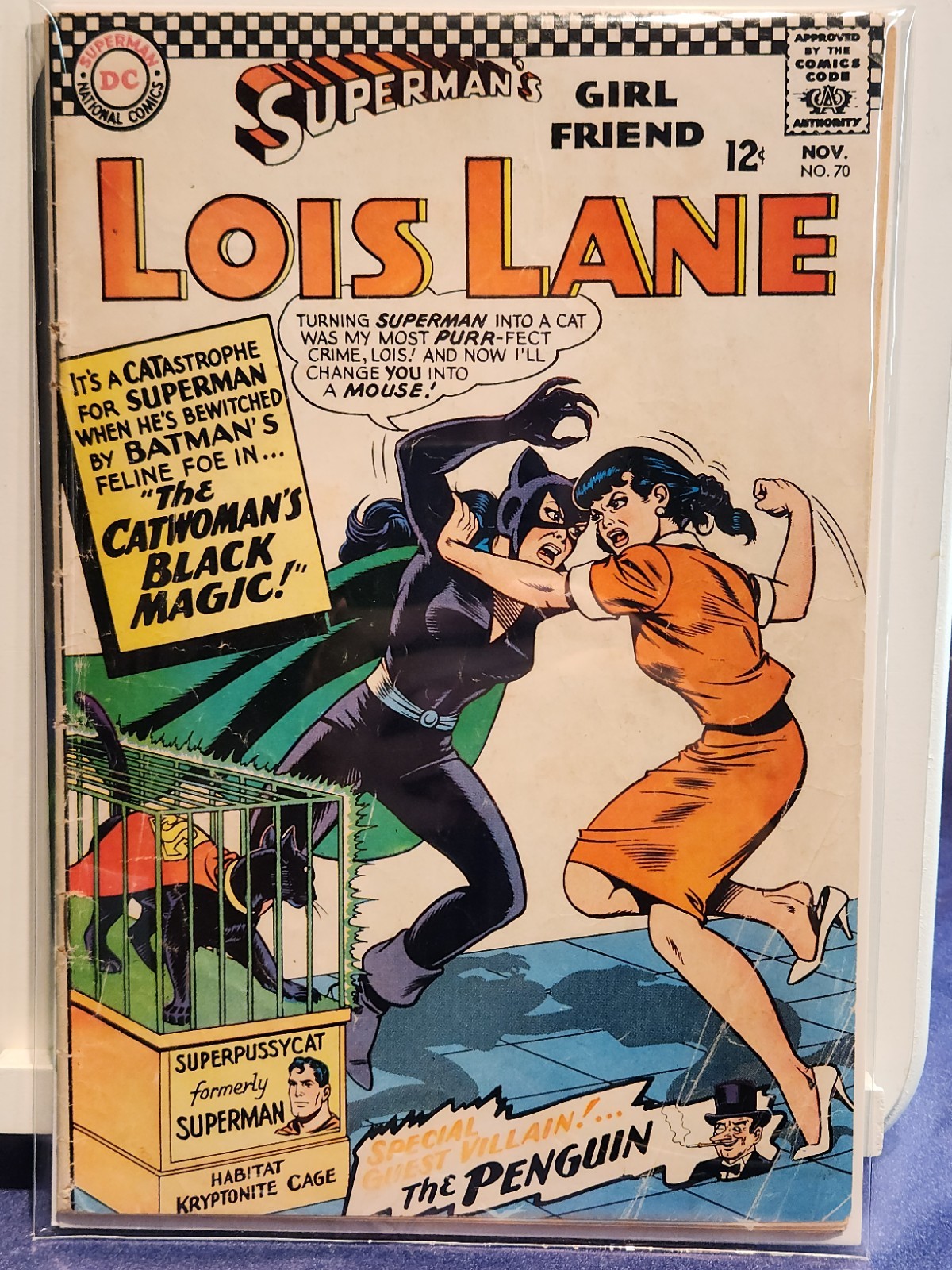LOIS LANE #70 1st Catwomen 1966 DC SILVER KEY
