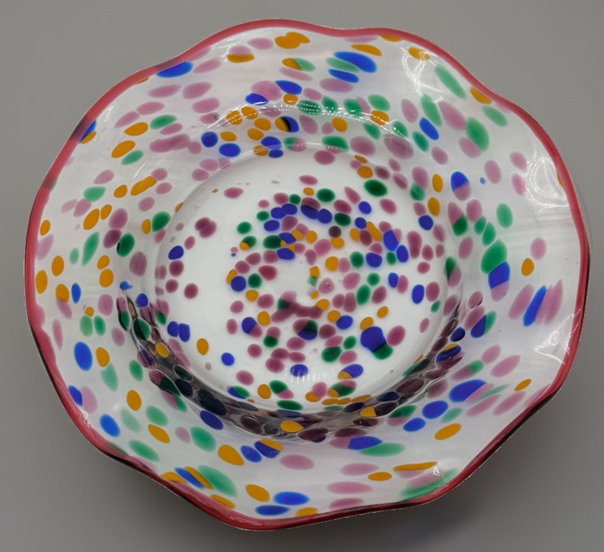 MacKenzie-Childs Molten Confetti Blown Glass 8” Plate, Vintage, New York, Decor MacKenzie-Childs Molten Confetti Blown Glass 8” Plate, Vintage, New York, Decor