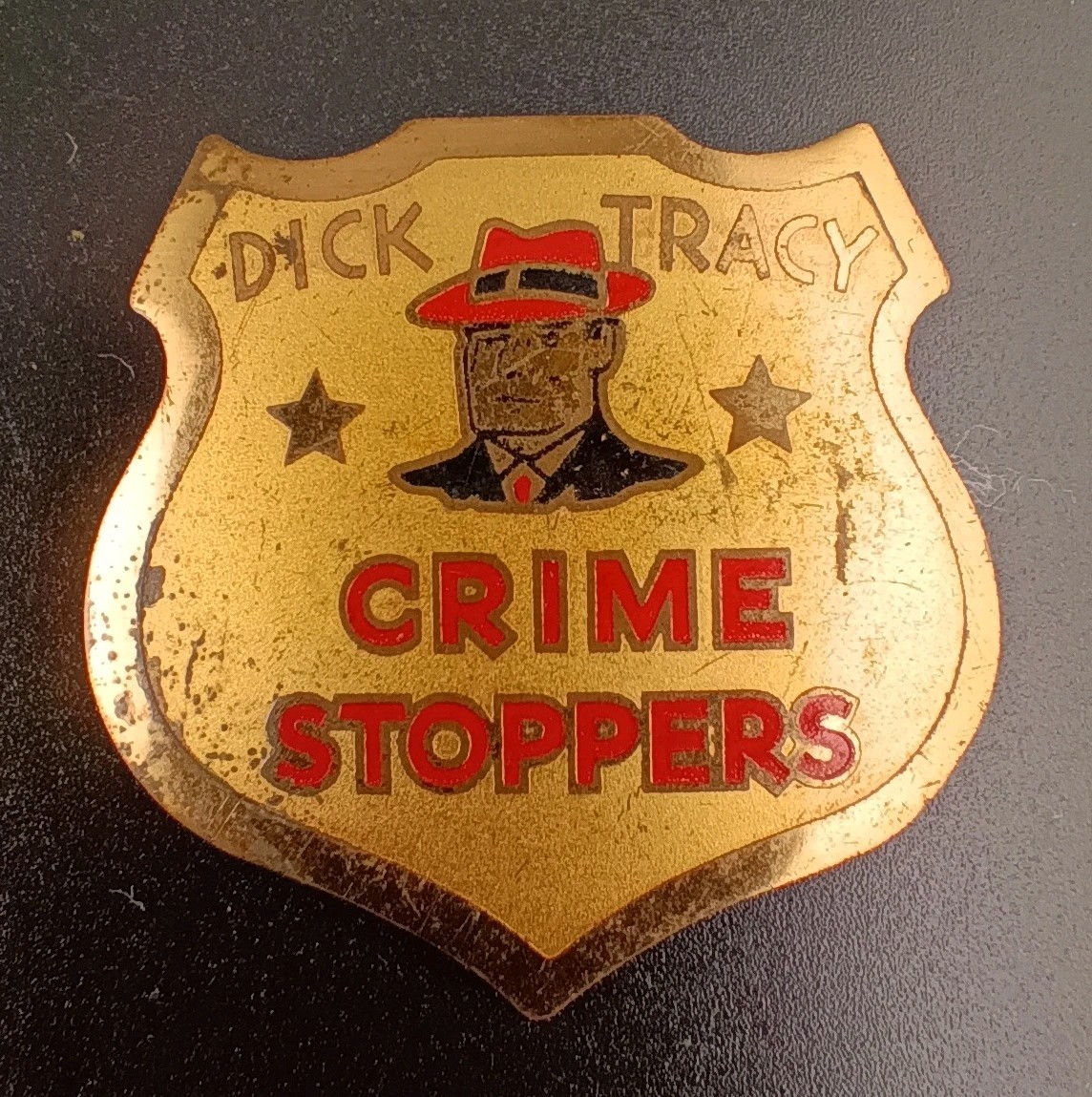 Vintage Brass Dick Tracy Detective Crime Stoppers Badge Shield Pinback 1930s