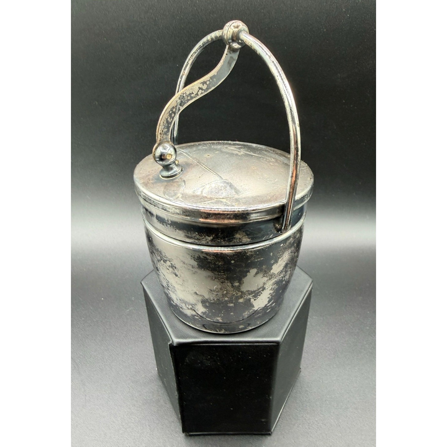 Vintage Wallace Silverplate Mechanical Swing-top Ice Bucket M638 Vintage Wallace Silverplate Mechanical Swing-top Ice Bucket M638