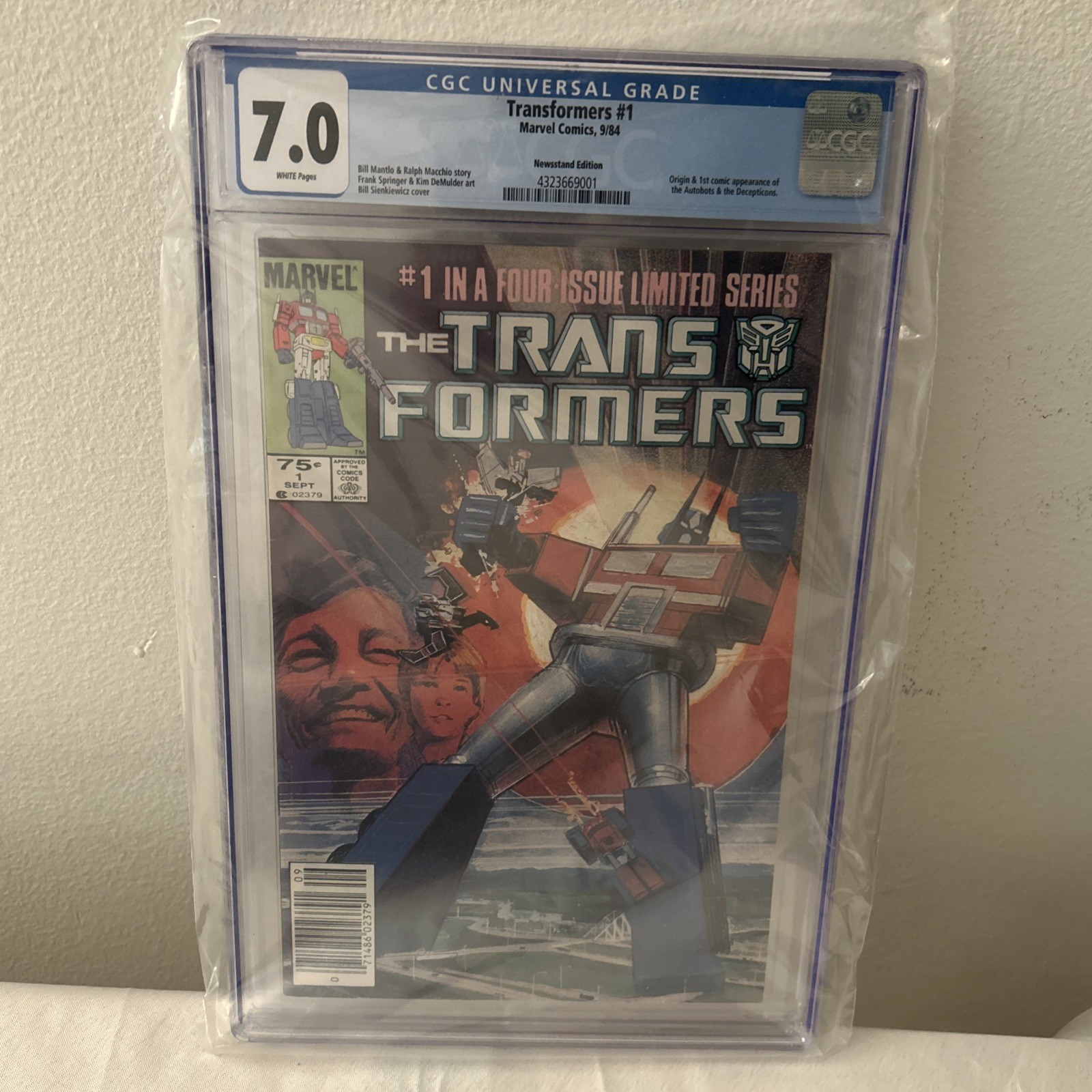 1st Transformers Optimus # 1 1984 CGC 7.0 Newsstand WHITE Pages 1st Print