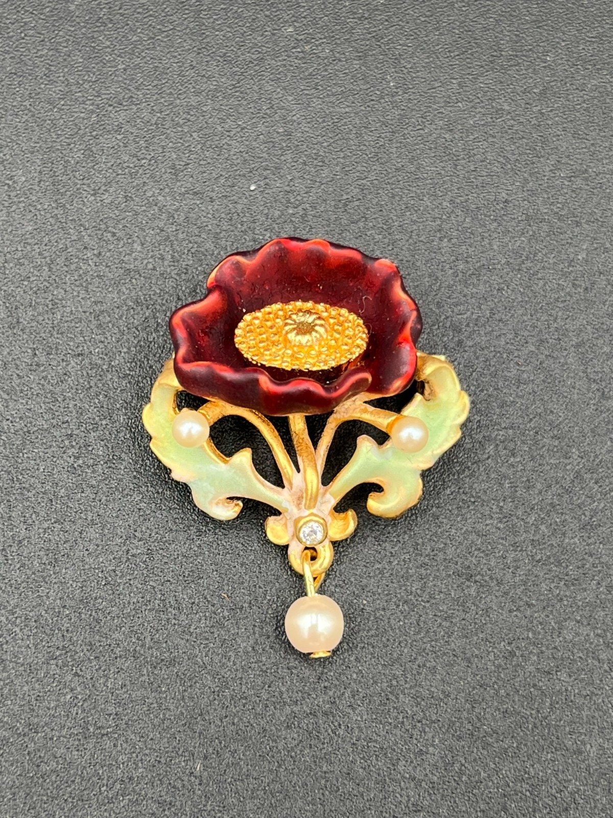 Vintage Joan Rivers Victorian Enamel Brooch Pin w Pearls Vintage Joan Rivers Victorian Enamel Brooch Pin w Pearls
