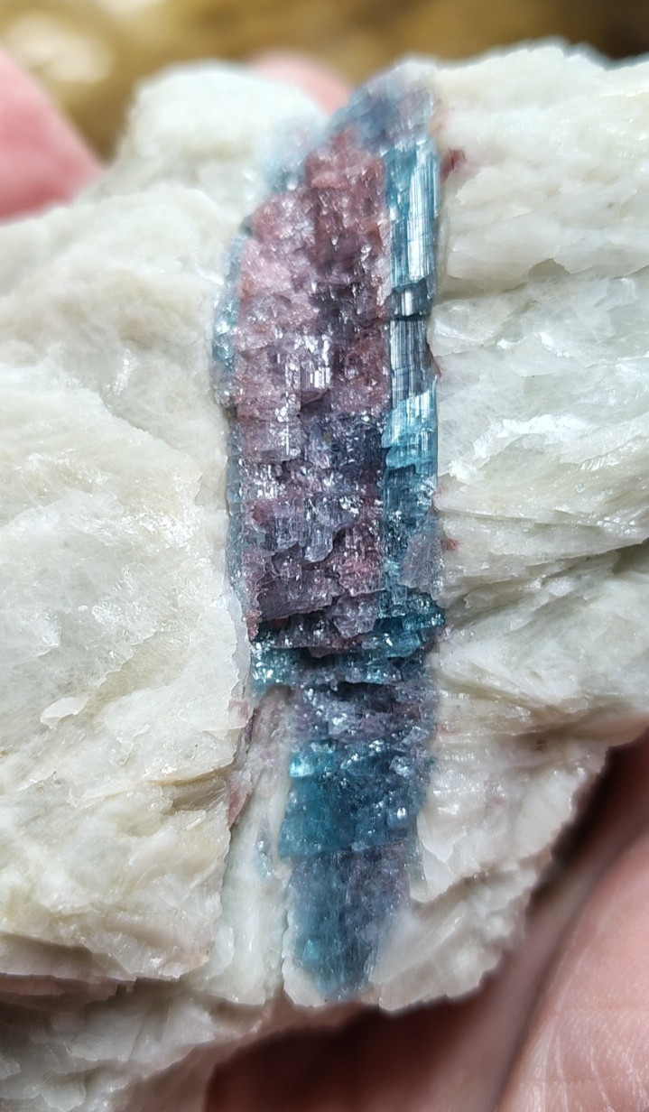 Paraiba Copper Bearing Tourmaline Brazil NEON BLUE 💙 💙 💙