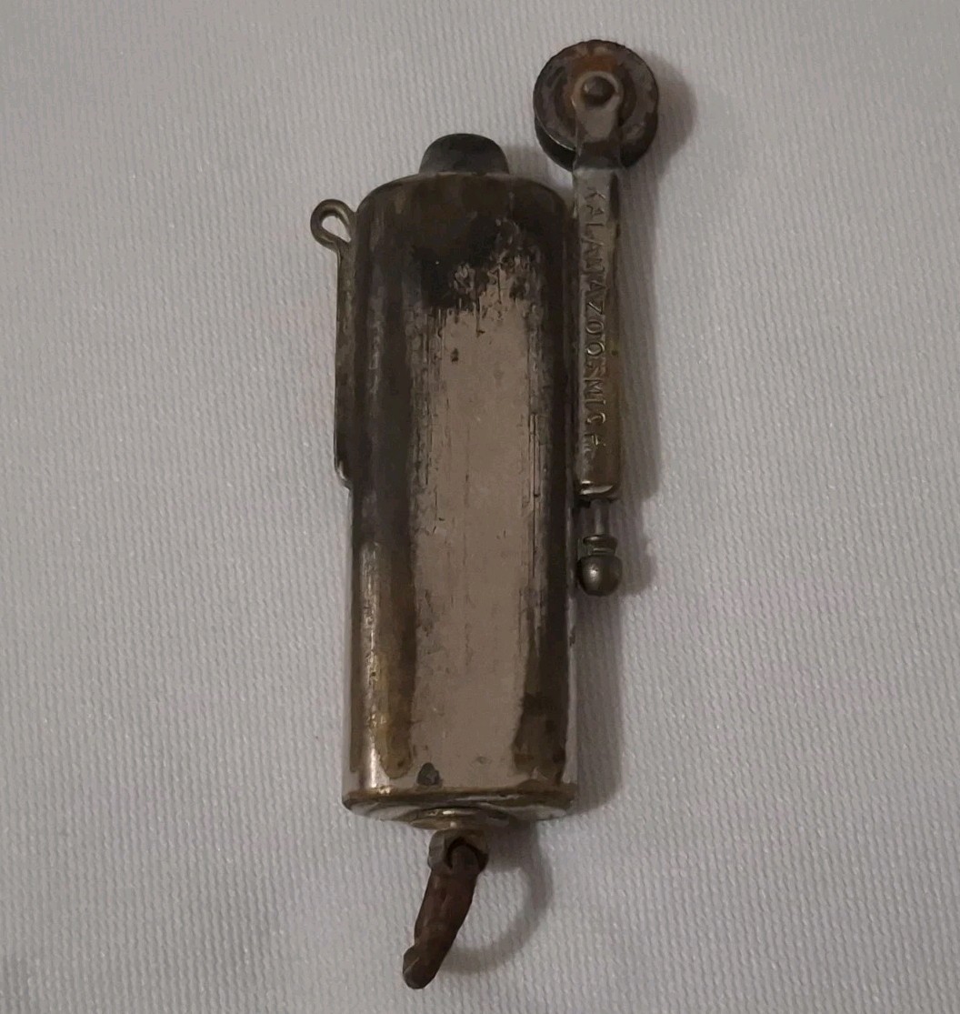 Vintage WWII Bowers Trench Lighter MFG Kalamazoo, Mich - Untested (PARTS) 