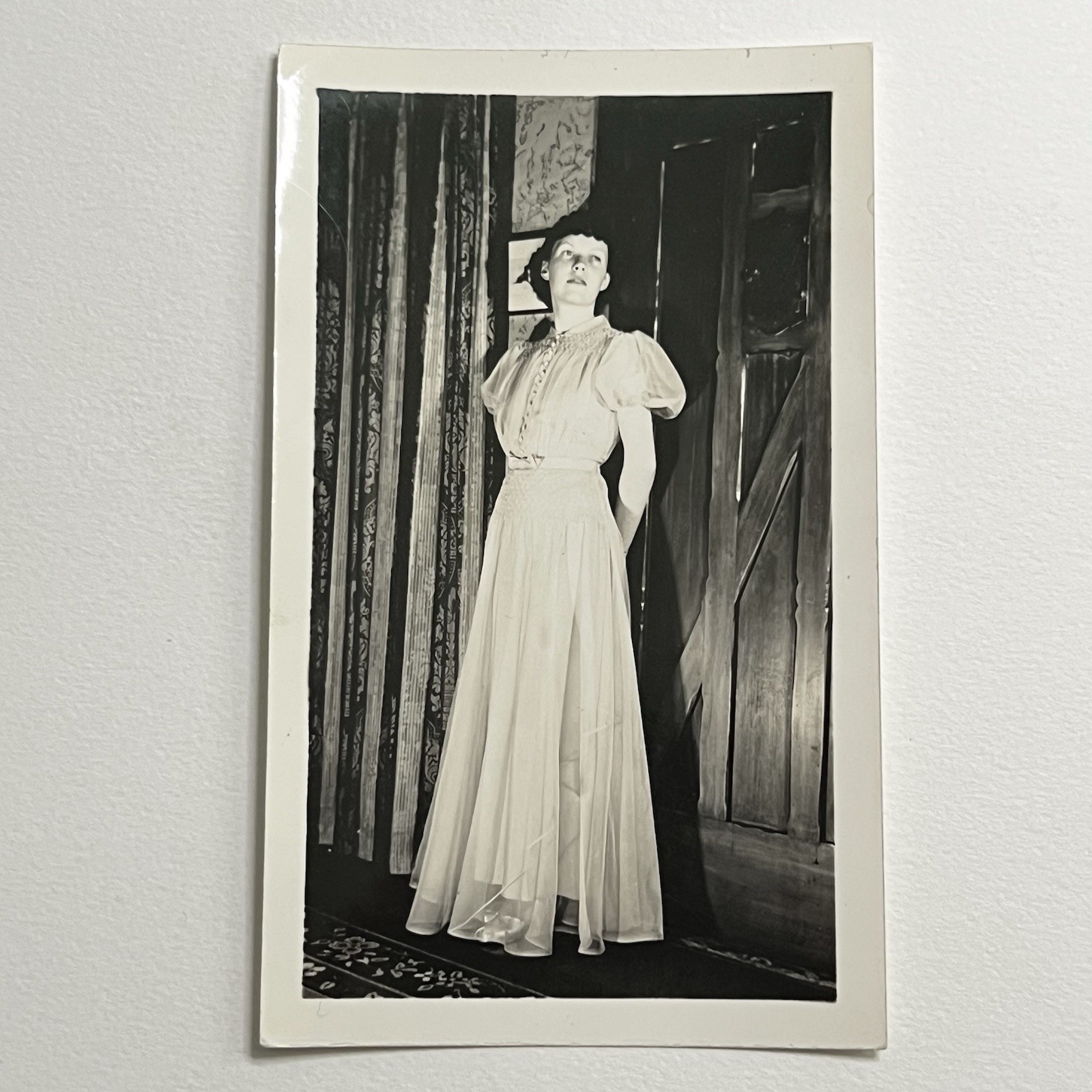 Vintage B&W Snapshot Photograph Beautiful Woman Thin Eyebrows Dramatic Pose